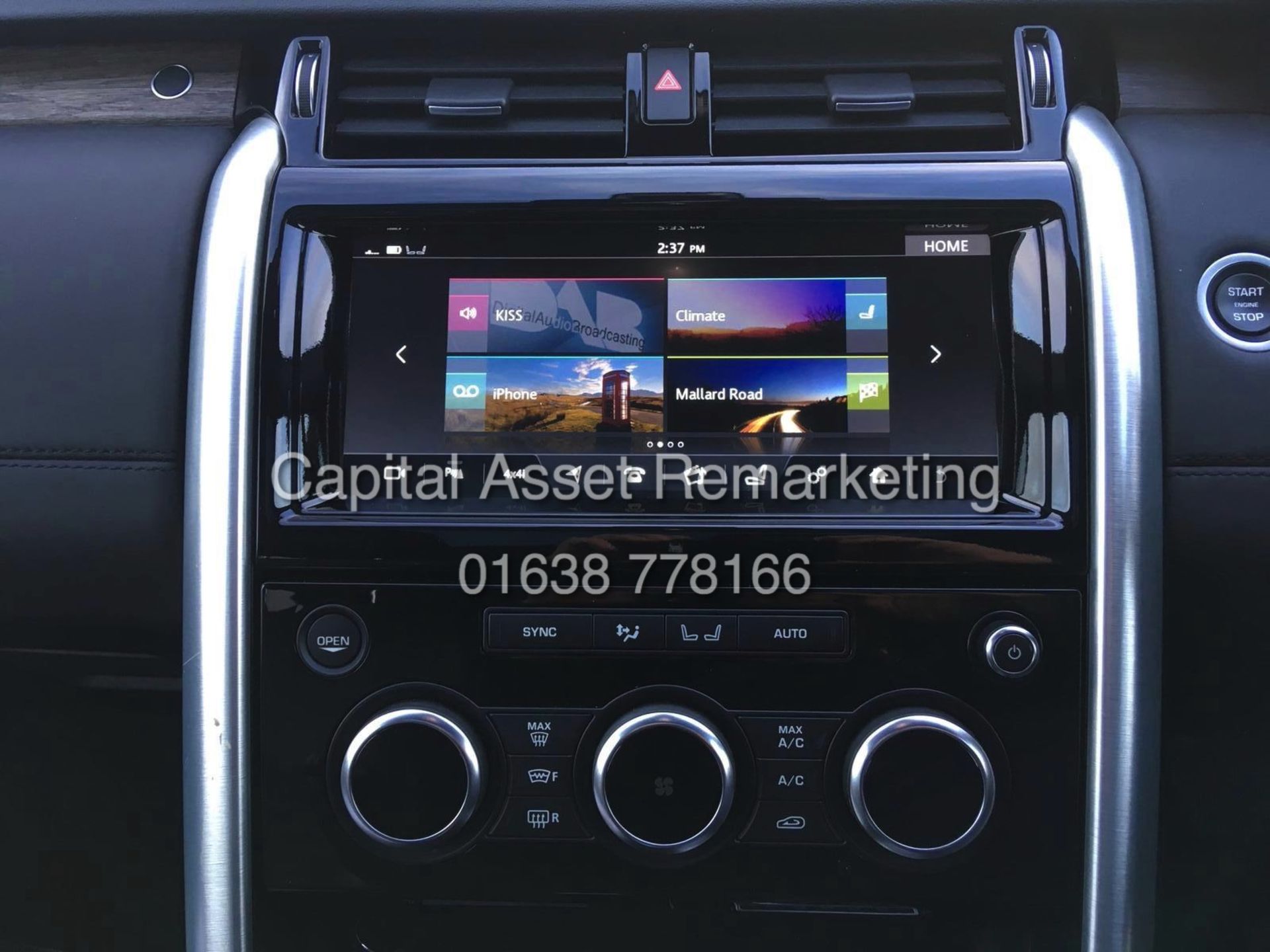 LAND ROVER DISCOVERY 5 "HSE" 3.0TD6 AUTO (17 REG - NEW SHAPE) FULLY LOADED PAN ROOF - SAT NAV *LOOK* - Image 8 of 11