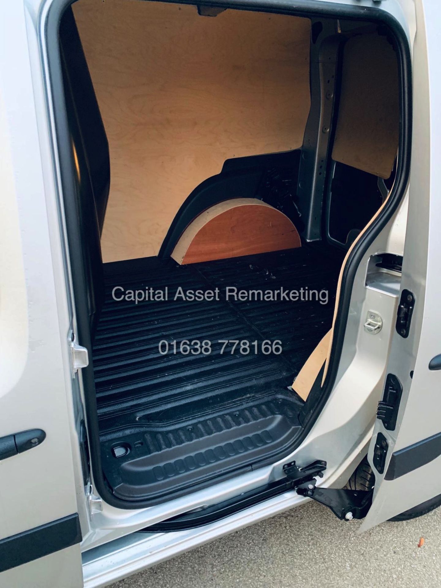 MERCEDES CITAN 1.5DCI "SPORTY TYPE VAN" 1 OWNER 23K (2018 MODEL) AIR CON -ELEC PACK *UNDER WARRANTY* - Image 14 of 14