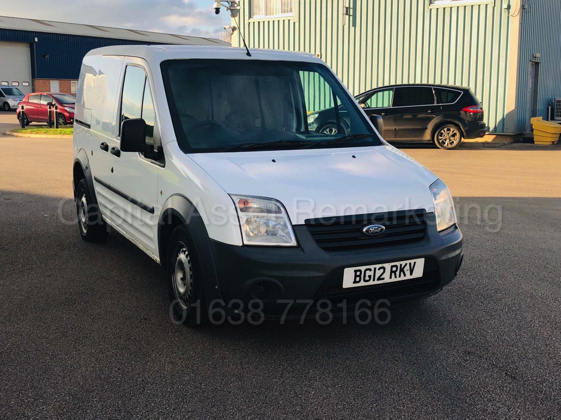 FORD TRANSIT CONNECT 110 T200 *PANEL VAN* (2012) '1.8 TDCI - 110 BHP - 5 SPEED' (NO VAT - SAVE 20%) - Image 2 of 26