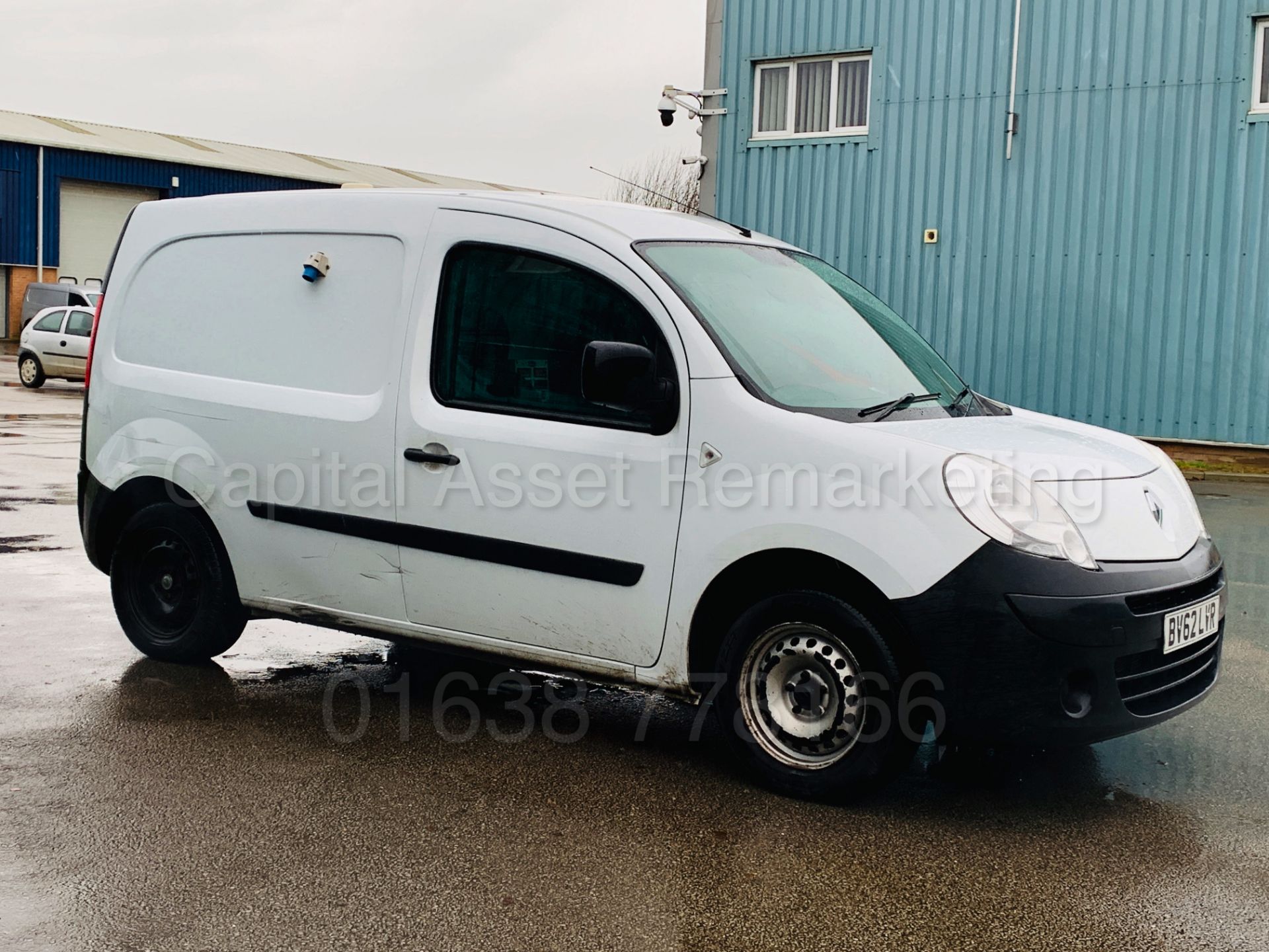 RENAULT KANGOO *MEALS ON WHEELS / JIFFY / CATERING VAN* (2013 MODEL) '1.5 DCI - 5 SPEED' *AIR CON* - Image 2 of 36