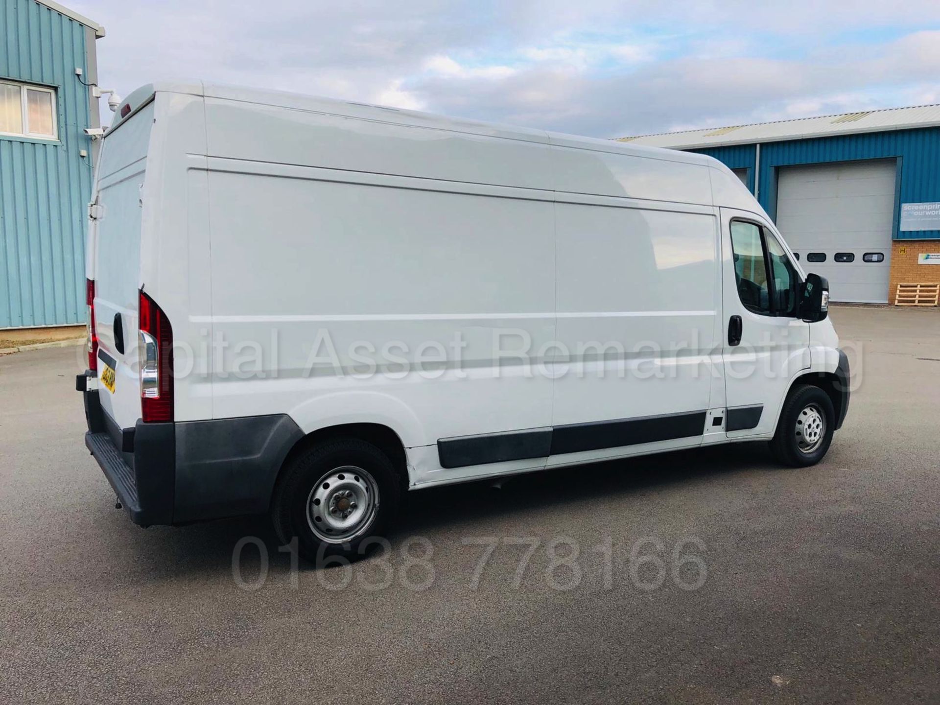 (On Sale) PEUGEOT BOXER 335 *LWB HI-ROOF* (2013) '2.2 HDI - 130 BHP - 6 SPEED' **LOW MILES** - Bild 10 aus 27