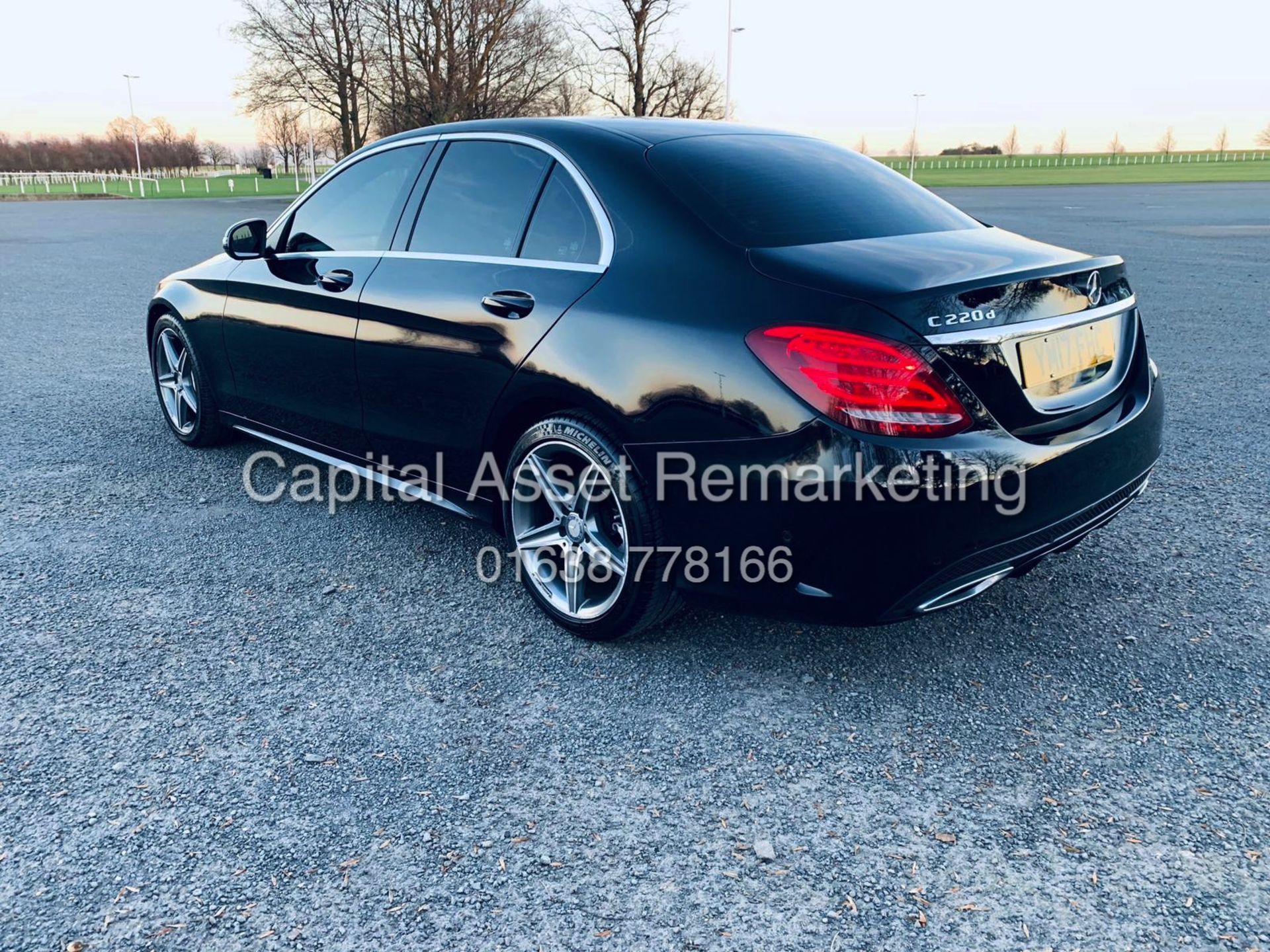 (On Sale) MERCEDES C220d "AMG LINE" 7G TRONIC AUTO (17 REG) 1 OWNER-SAT NAV -LEATHER-UNDER WARRANTY - Bild 6 aus 26