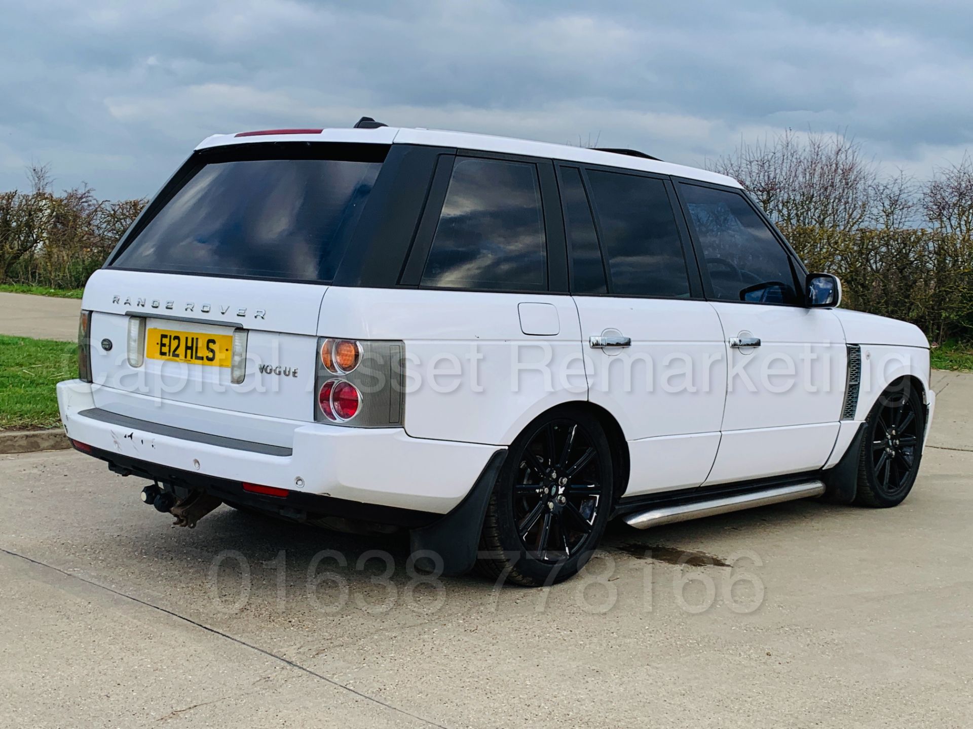 RANGE ROVER VOGUE (2005) '3.0 TD6 - 177 BHP - AUTO' **MASSIVE SPEC** (NO VAT - SAVE 20%) - Bild 11 aus 41