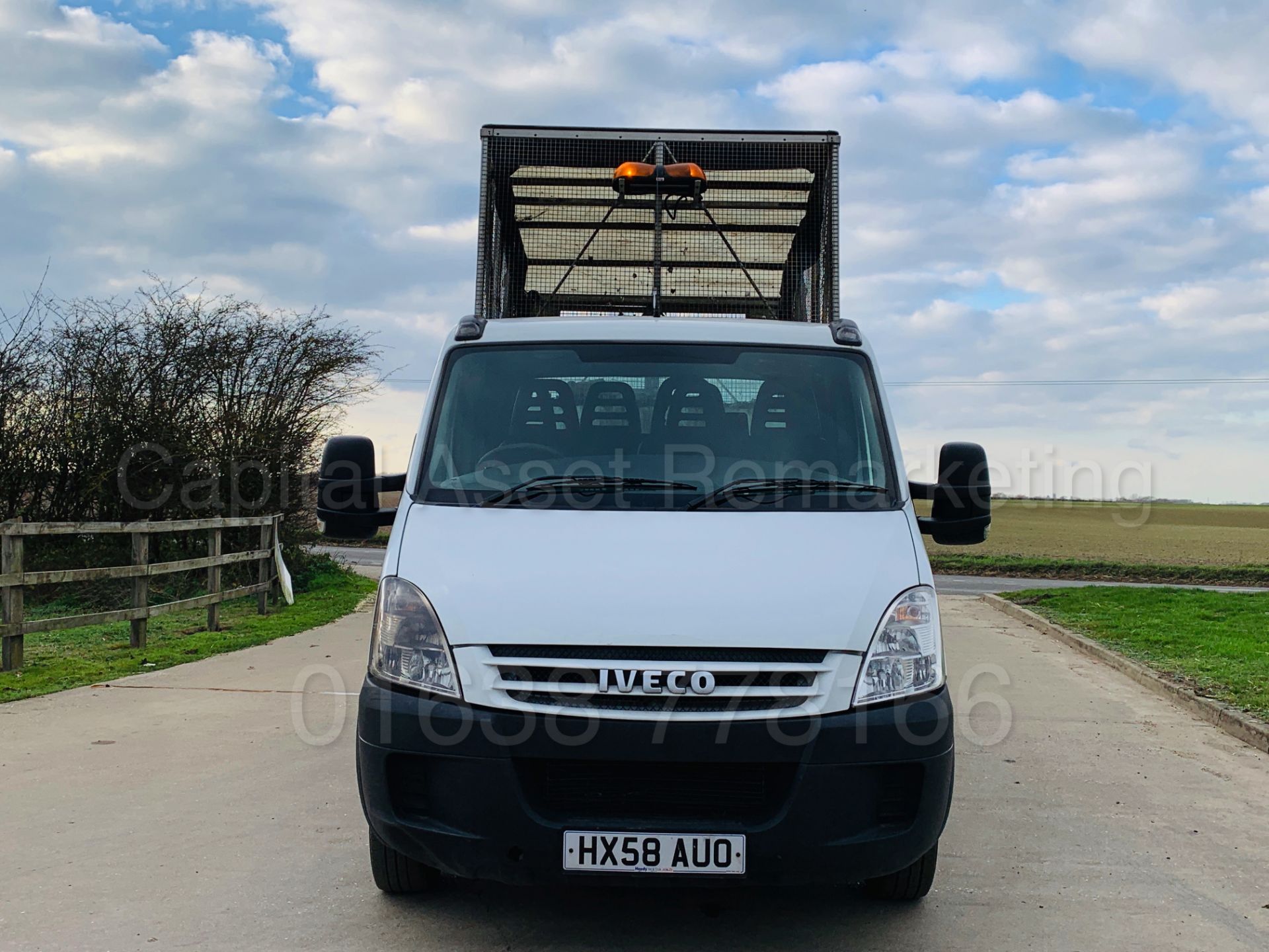 IVECO DAILY 35C12 *D/CAB - TIPPER* (2009 MODEL) '2.3 DIESEL - 115 BHP -5 SPEED' *LOW MILES* - Image 5 of 39