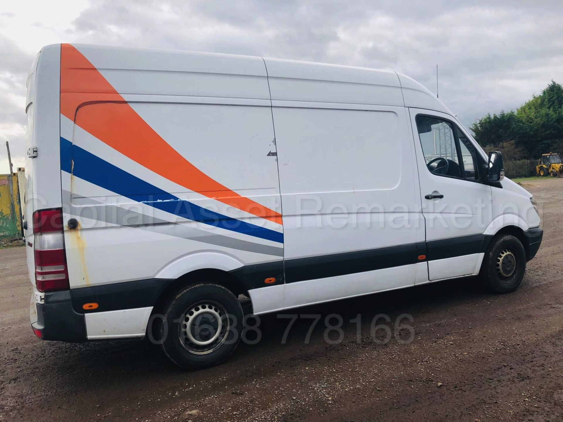 MERCEDES-BENZ SPRINTER 313 CDI *MWB - REFRIGERATED VAN* (2010) '130 BHP - 6 SPEED' - Image 8 of 16