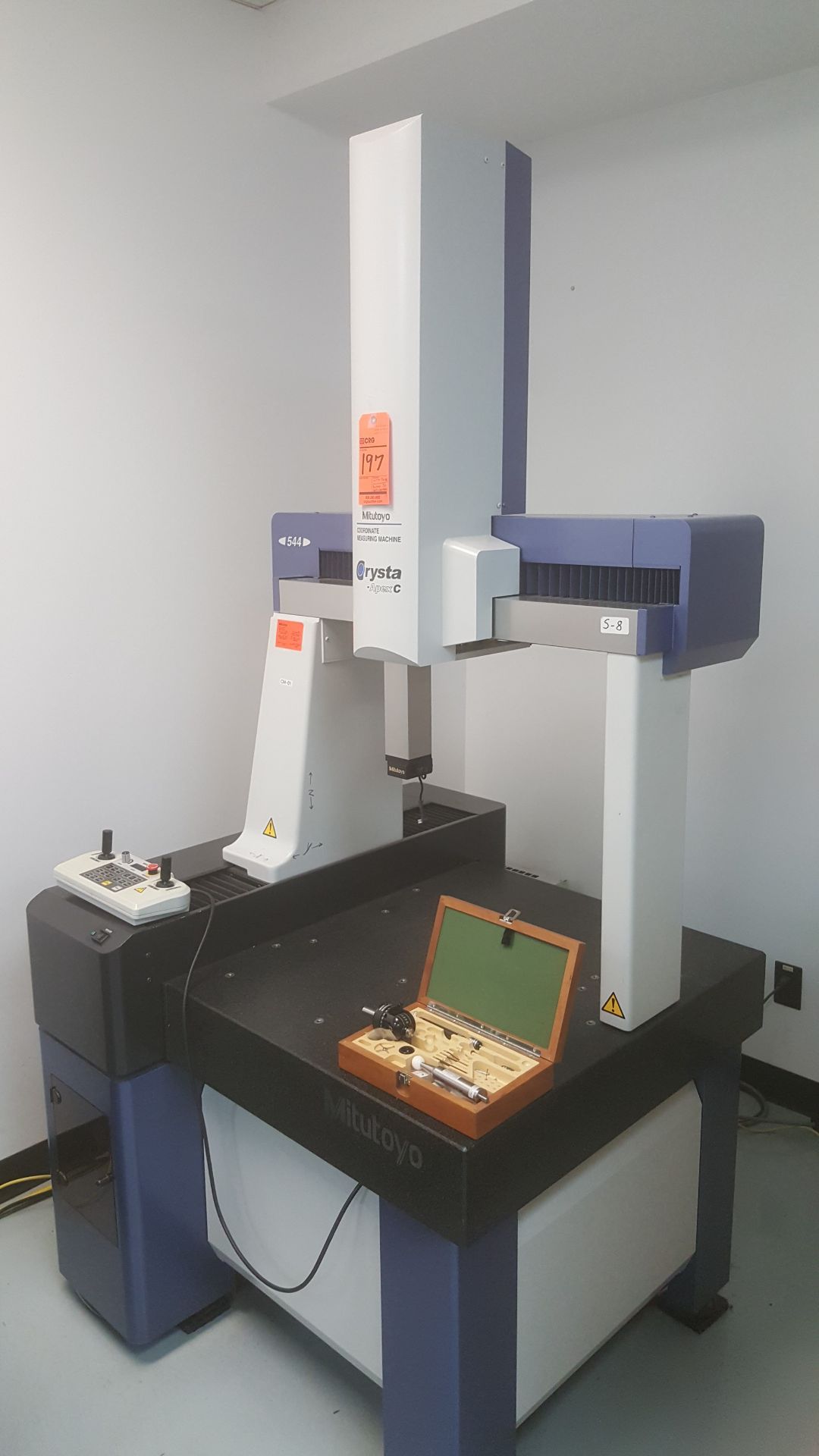 MITUTOYO Crysta-Apex C544, Crysta-Apex C standard CNC coordinate measuring machine w/ Renishaw MH20i - Image 2 of 7