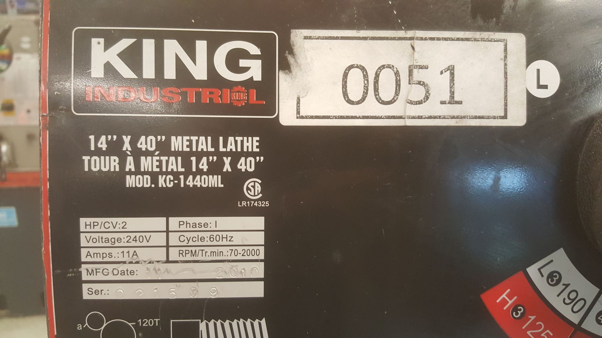 2010 KING 1440 engine lathe, 14" swing X 40" between centers, 70 - 2,00 RPM spindle speeds, inch/ - Image 4 of 6