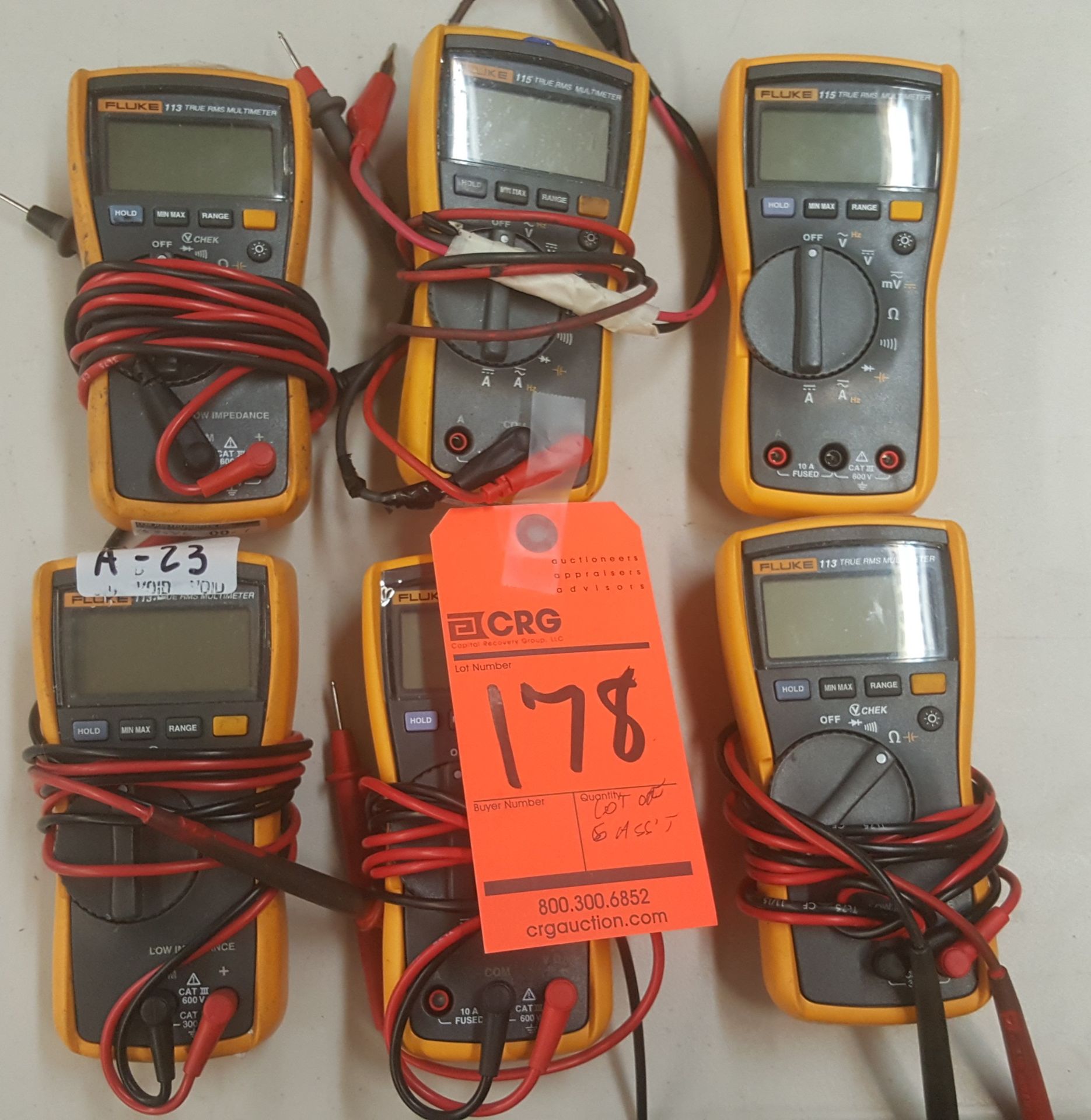 FLUKE 113 and 115 true RMS multi-meters