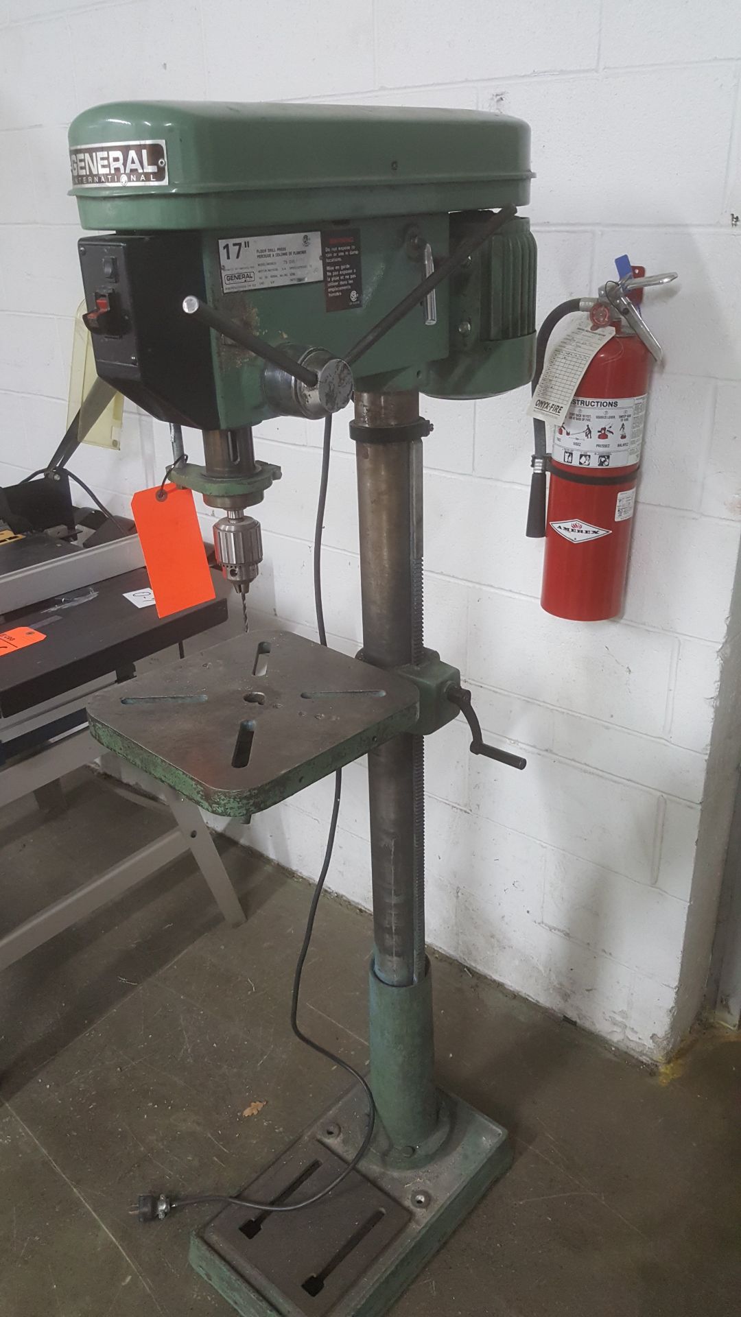 GENERAL INTERNATIONAL 17" floor drill press - Image 2 of 3