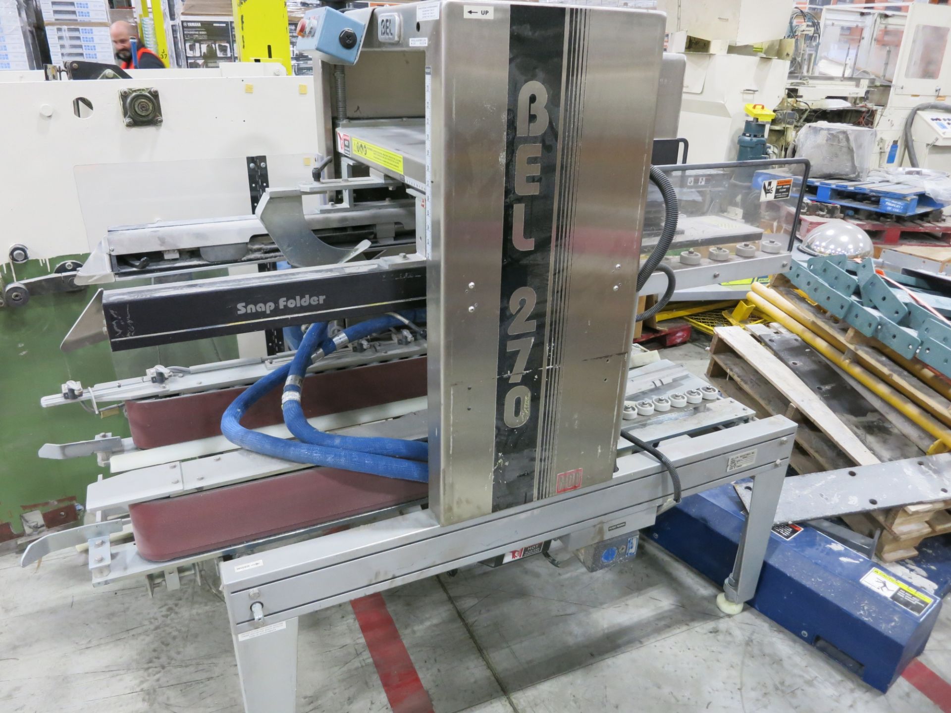 Belcor 270 Case Sealer; hot melt system, snap folder