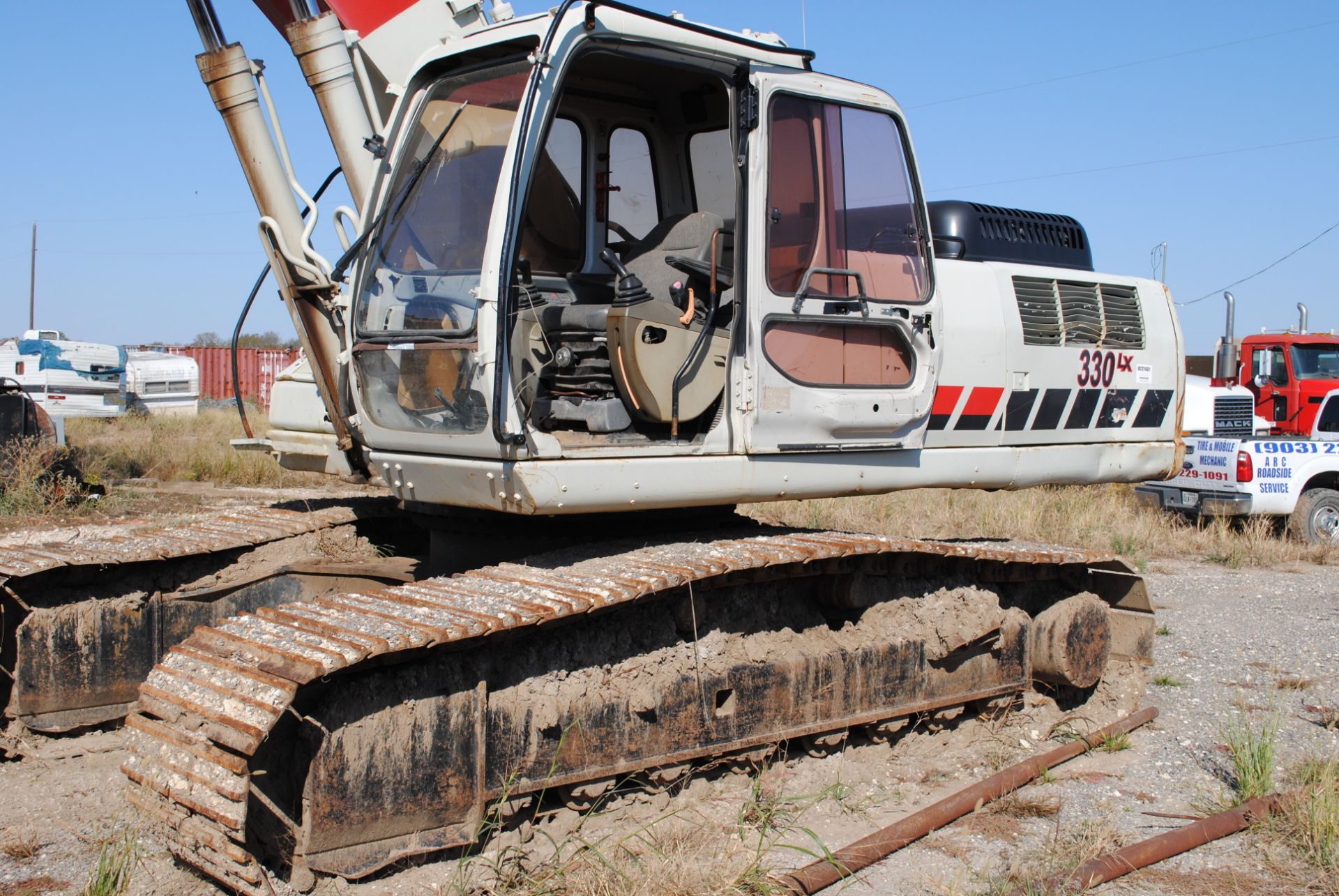 2006 Link-Belt 330 LX Excavator; serial SNK6J72372, 8420 hours. Fully operational. - Image 2 of 19