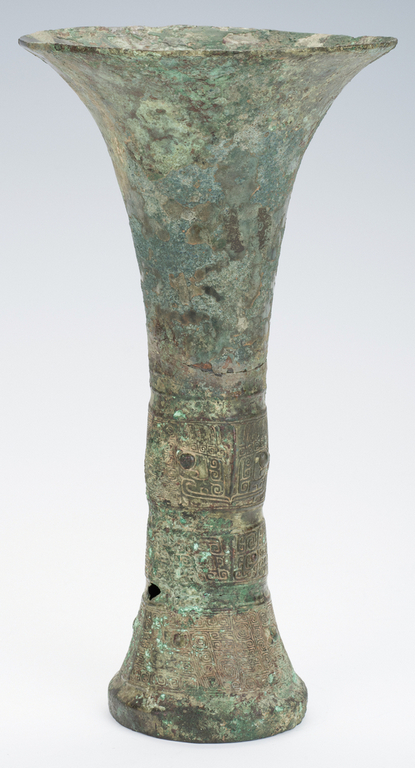 Rare Chinese Archaic Bronze Wine Vessel - Image 3 of 12