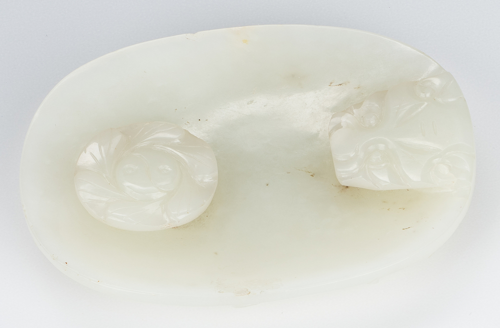 Carved Oval Chinese White Jade Buckle - Image 7 of 7