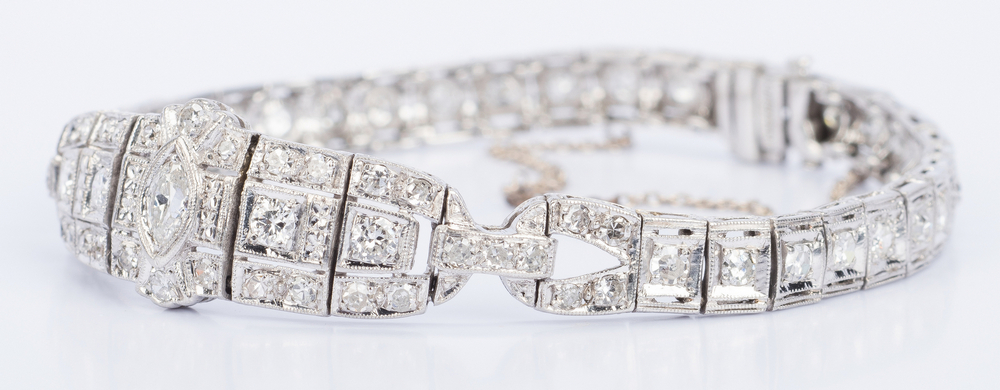 Art Deco Platinum Diamond Bracelet - Image 5 of 9