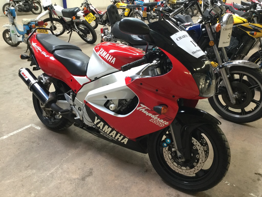 EXTRA LOT: A 1998 Yamaha YZF1000R, registration number R435 BKP, white. - Image 3 of 4