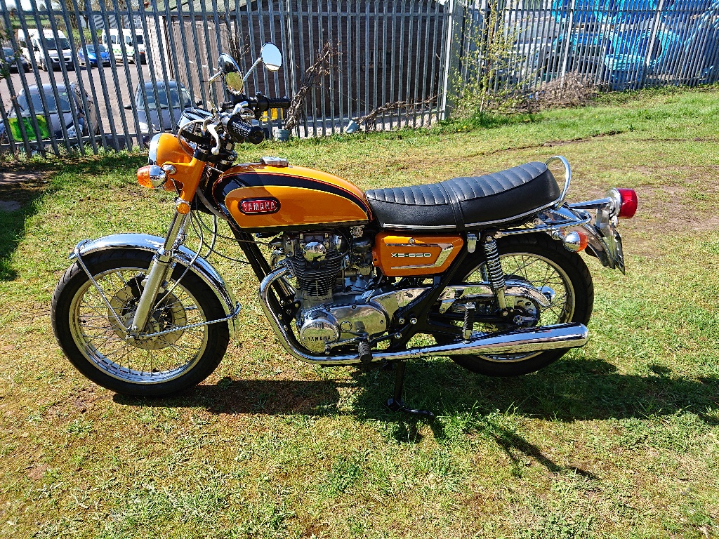 A 1971 Yamaha XS650, registration number FMW 548J, frame number S650-106420,