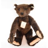 A Steiff limited edition teddy bear, British Collector's 1907 replica, 533/3000, 406065, 60 cm high,