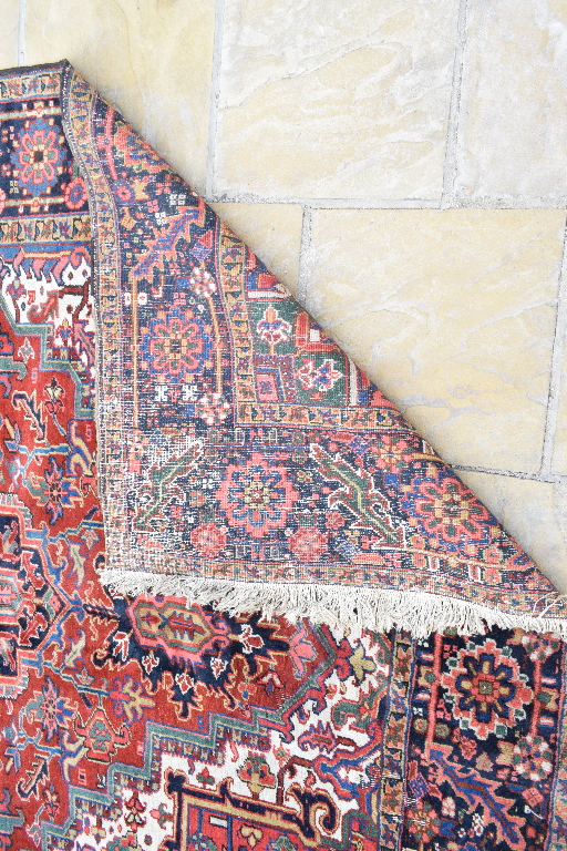 A Persian Heriz carpet, with central med - Image 3 of 3