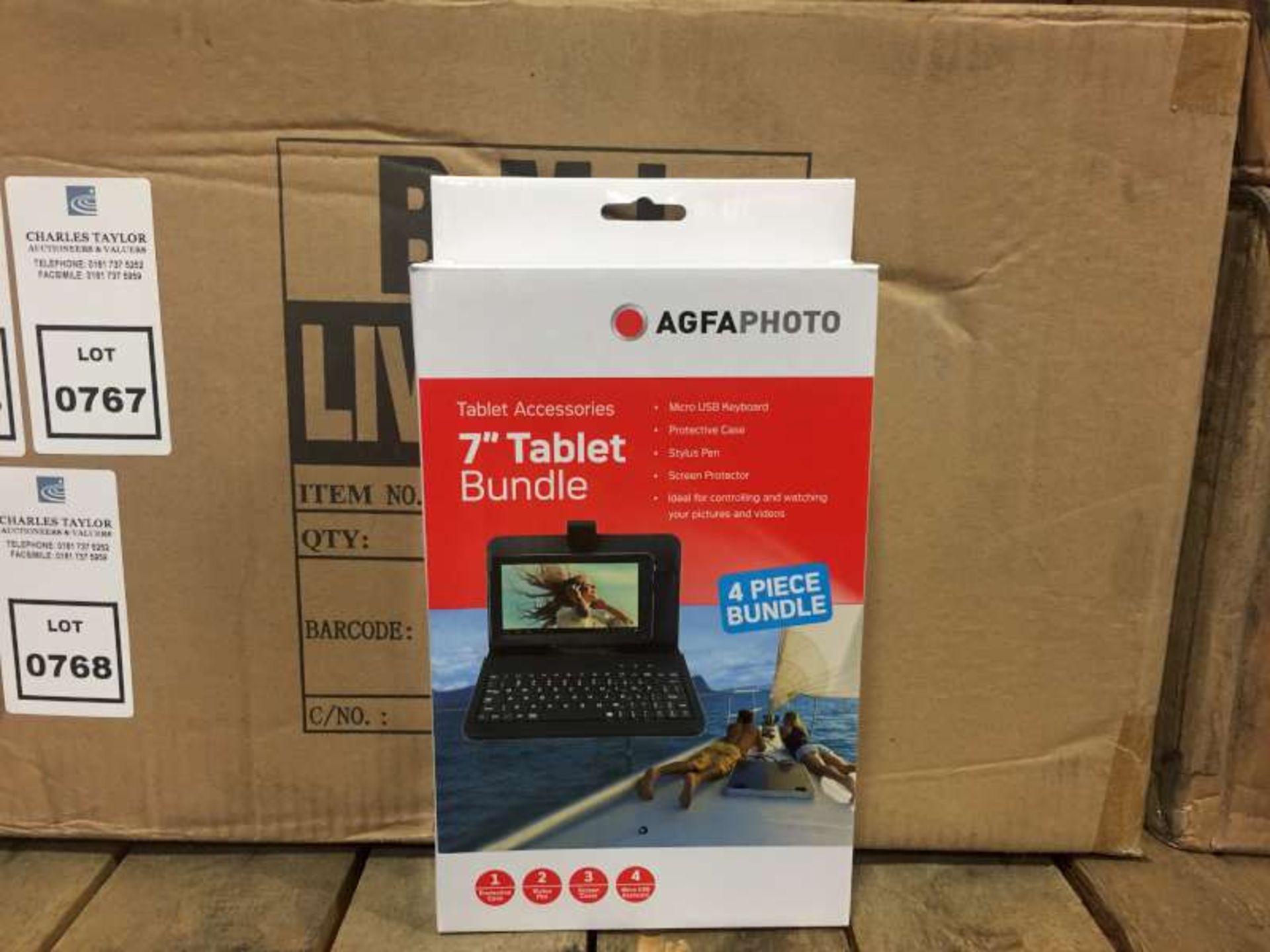 40 X AGFA PHOTO 7" TABLET BUNDLE EACH BUNDLE CONTAINS MICRO USB KEYBOARD, PROTECTIVE CASE, STYLUS