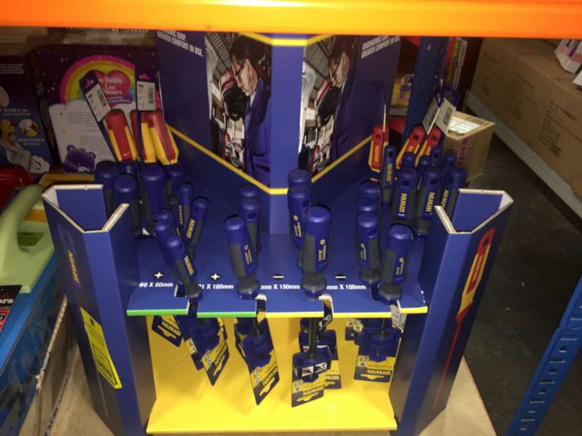 CARDBOARD COUNTER STAND CONTAINING 60 BRAND NEW VARIOUS IRWIN SCREWDRIVERS