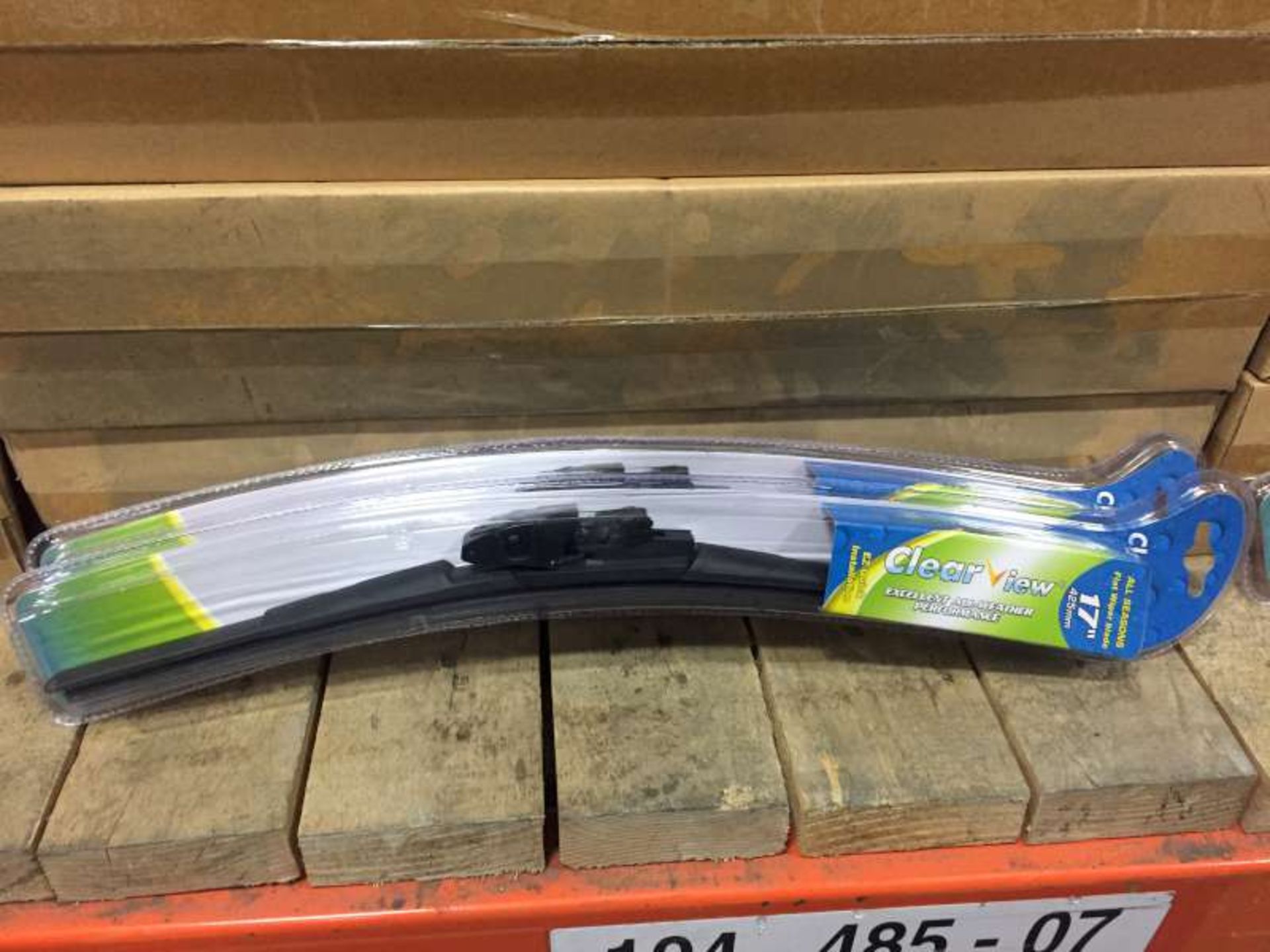 105 X CLEAR VIEW ALL SEASONS 17" WIPER BLADES IN 21 BOXES