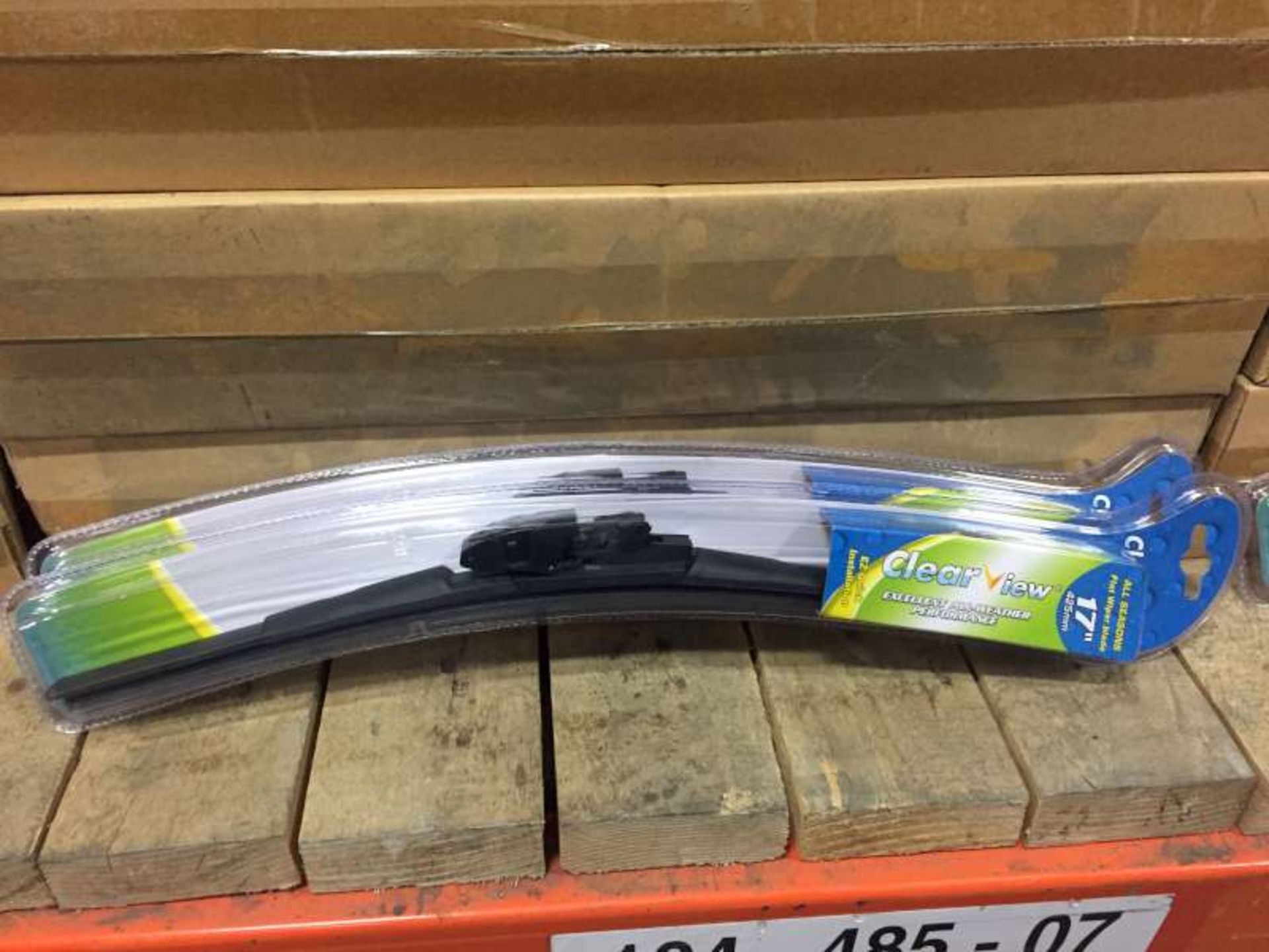 105 X CLEAR VIEW ALL SEASONS 17" WIPER BLADES IN 21 BOXES