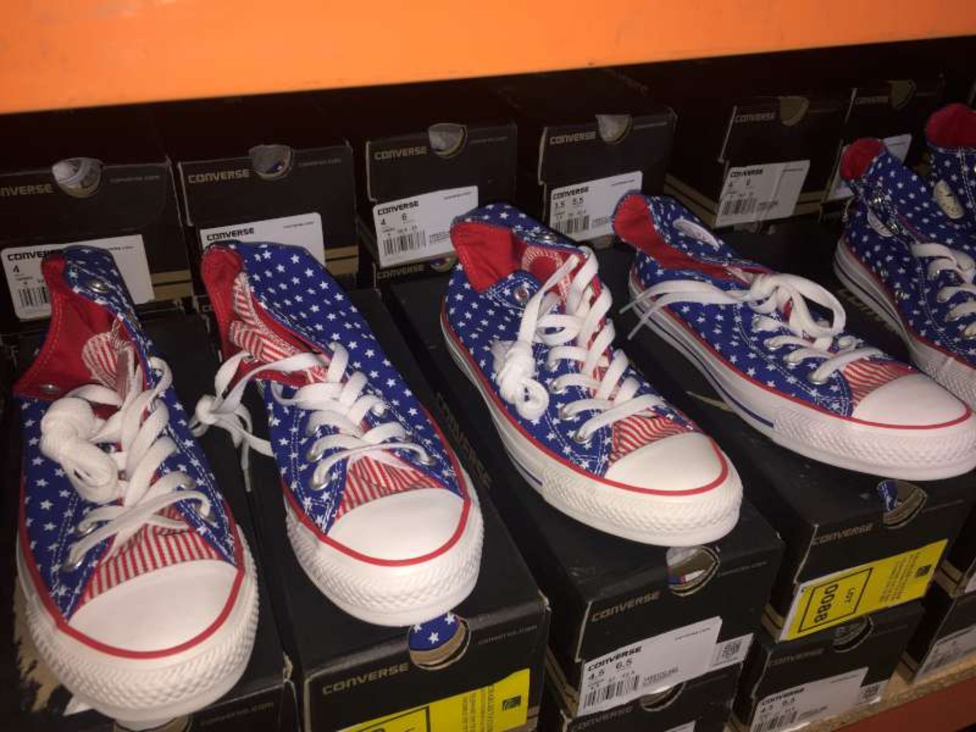 10 X BRAND NEW BOXED CONVERSE STARS AND STRIPES TRAINERS SIZE 4.5