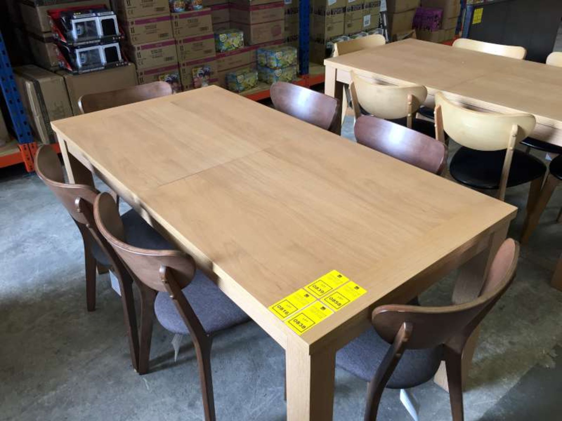 BRAND NEW BOXED EXTENDING DINING TABLE WITH 6 MERRICK WALNUT COLOURED DINING CHAIRS WITH CHARCOAL