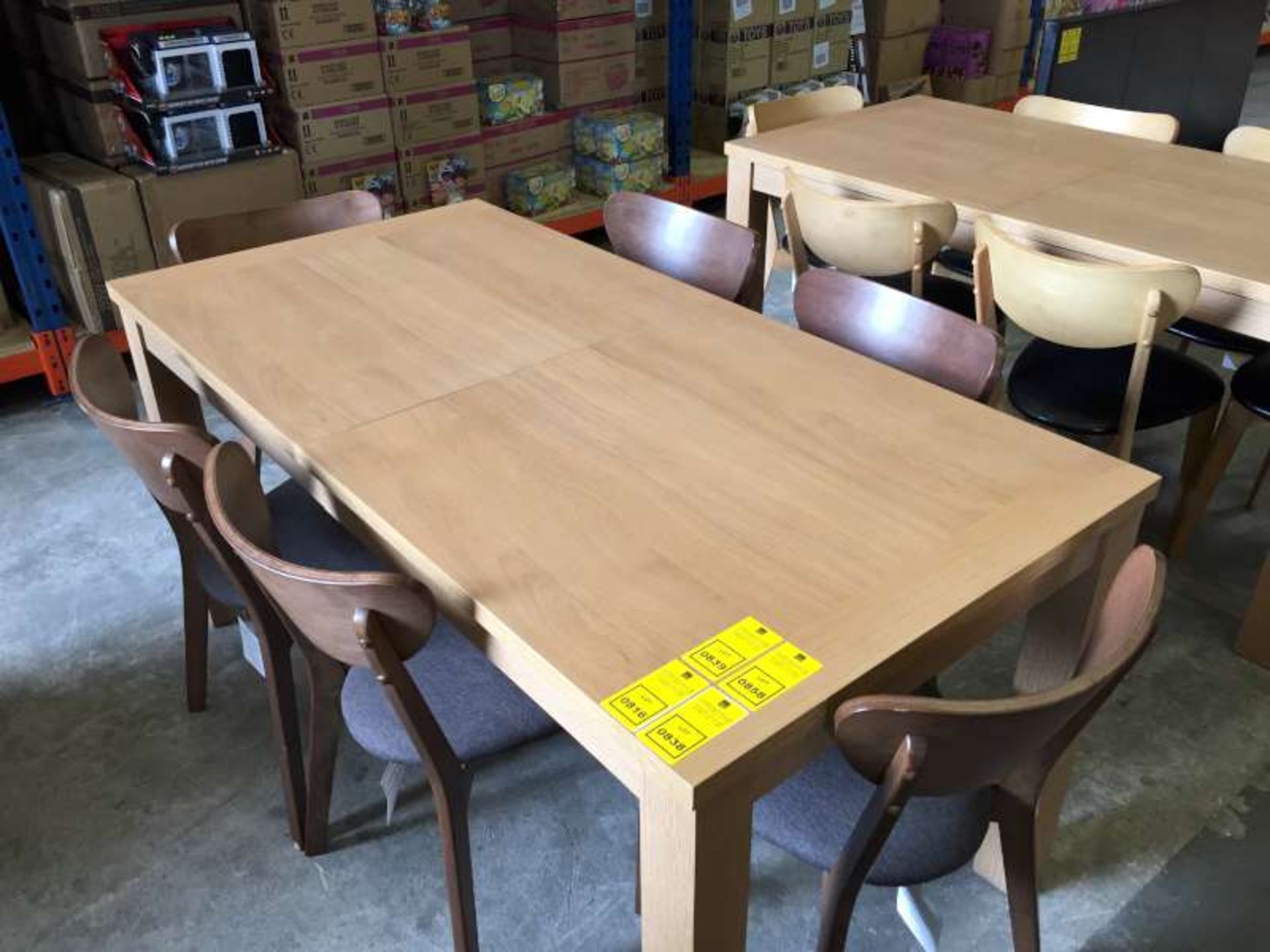 BRAND NEW BOXED EXTENDING DINING TABLE WITH 6 MERRICK WALNUT COLOURED DINING CHAIRS WITH CHARCOAL