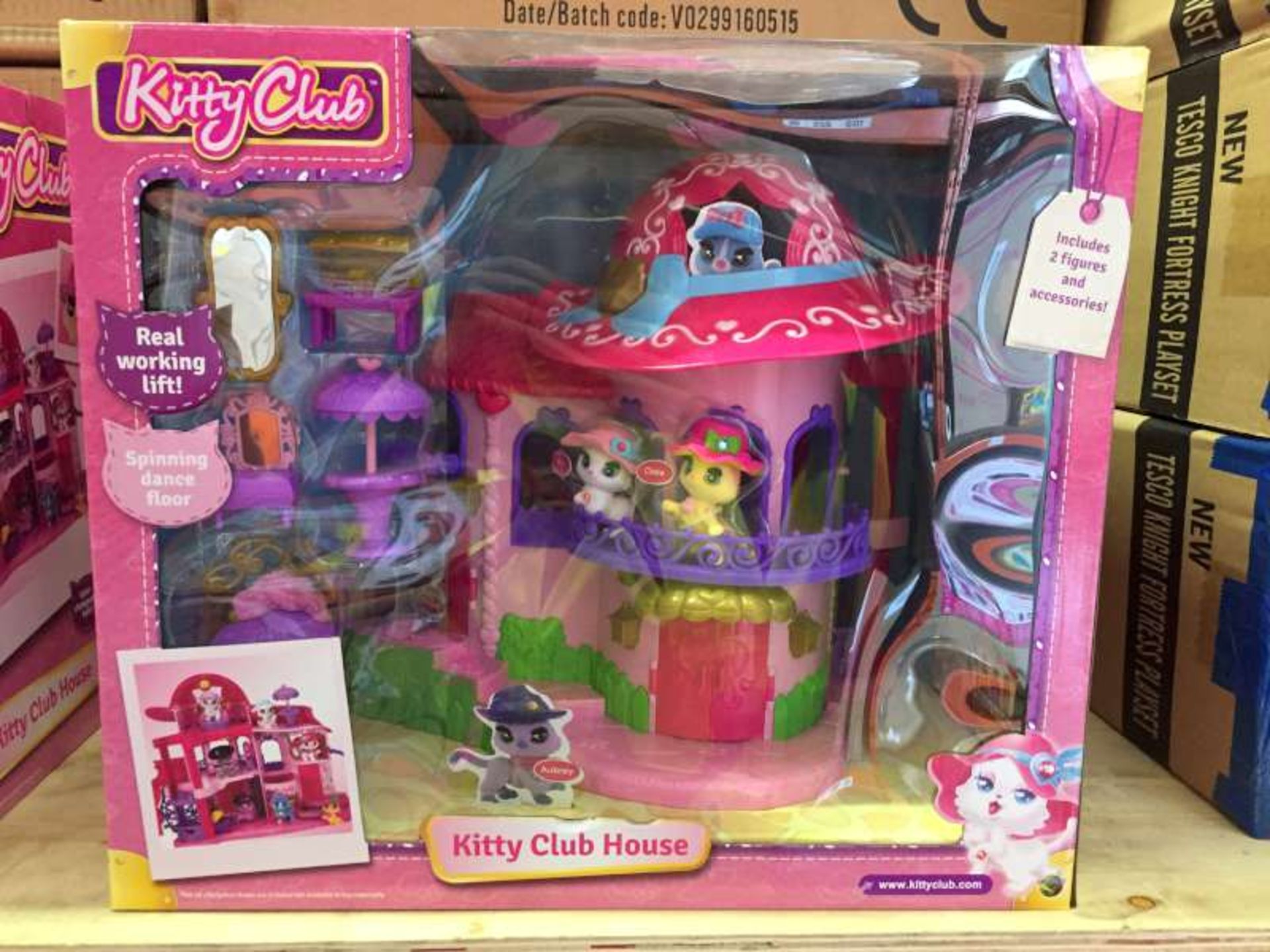 8 X BRAND NEW BOXED KITTY CLUB HOUSE IN 4 BOXES