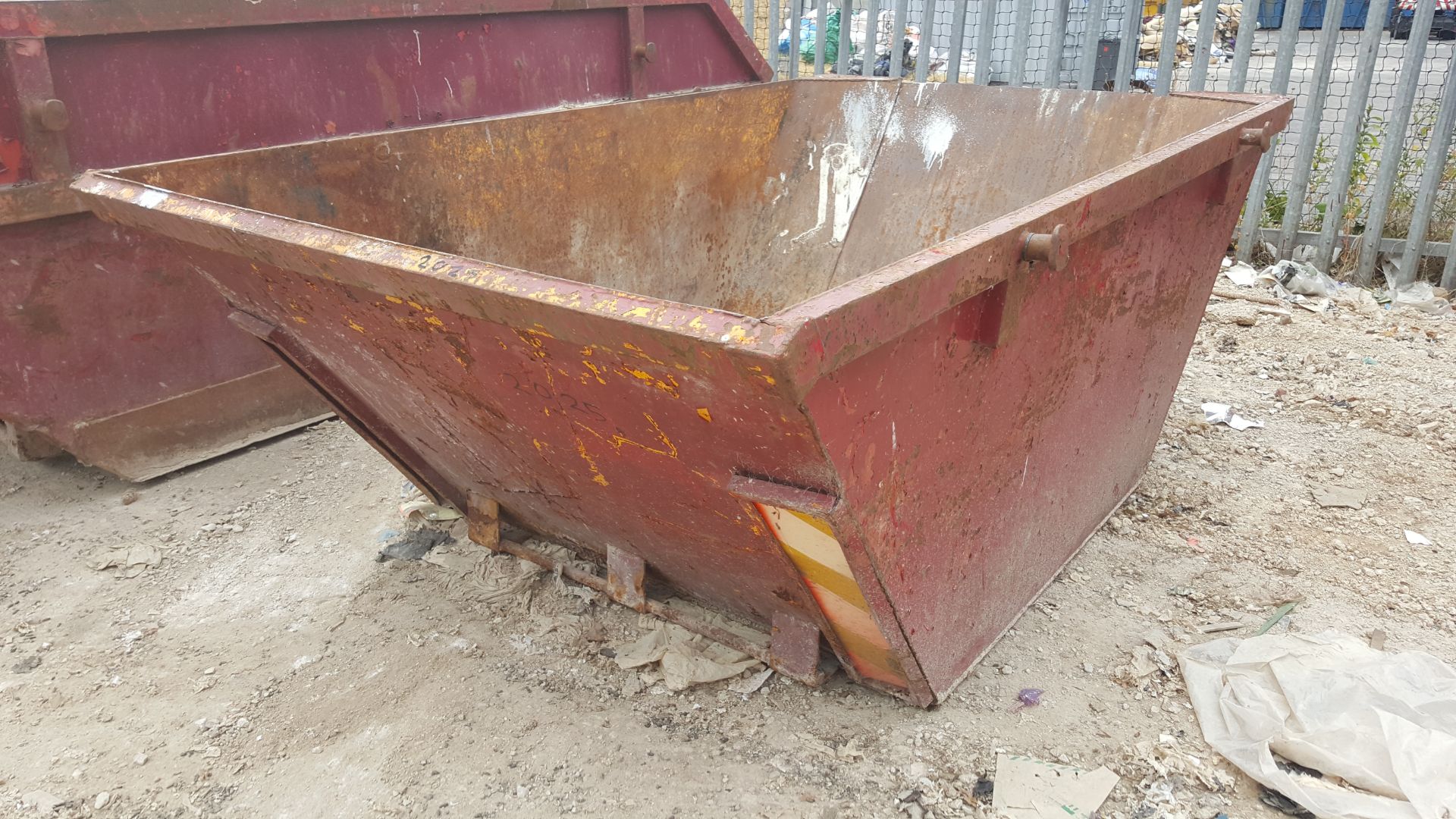 Unbranded 4 Cubic Yard skip with drop door