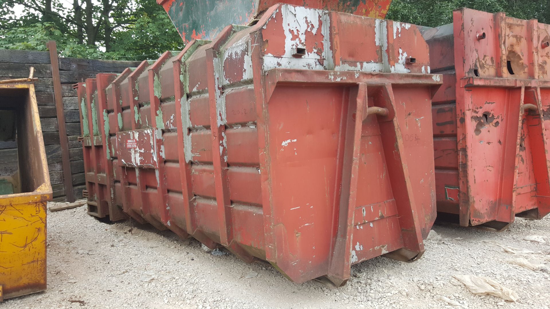 Unbranded 40 Cubic Yard roll on roll off compactor skip