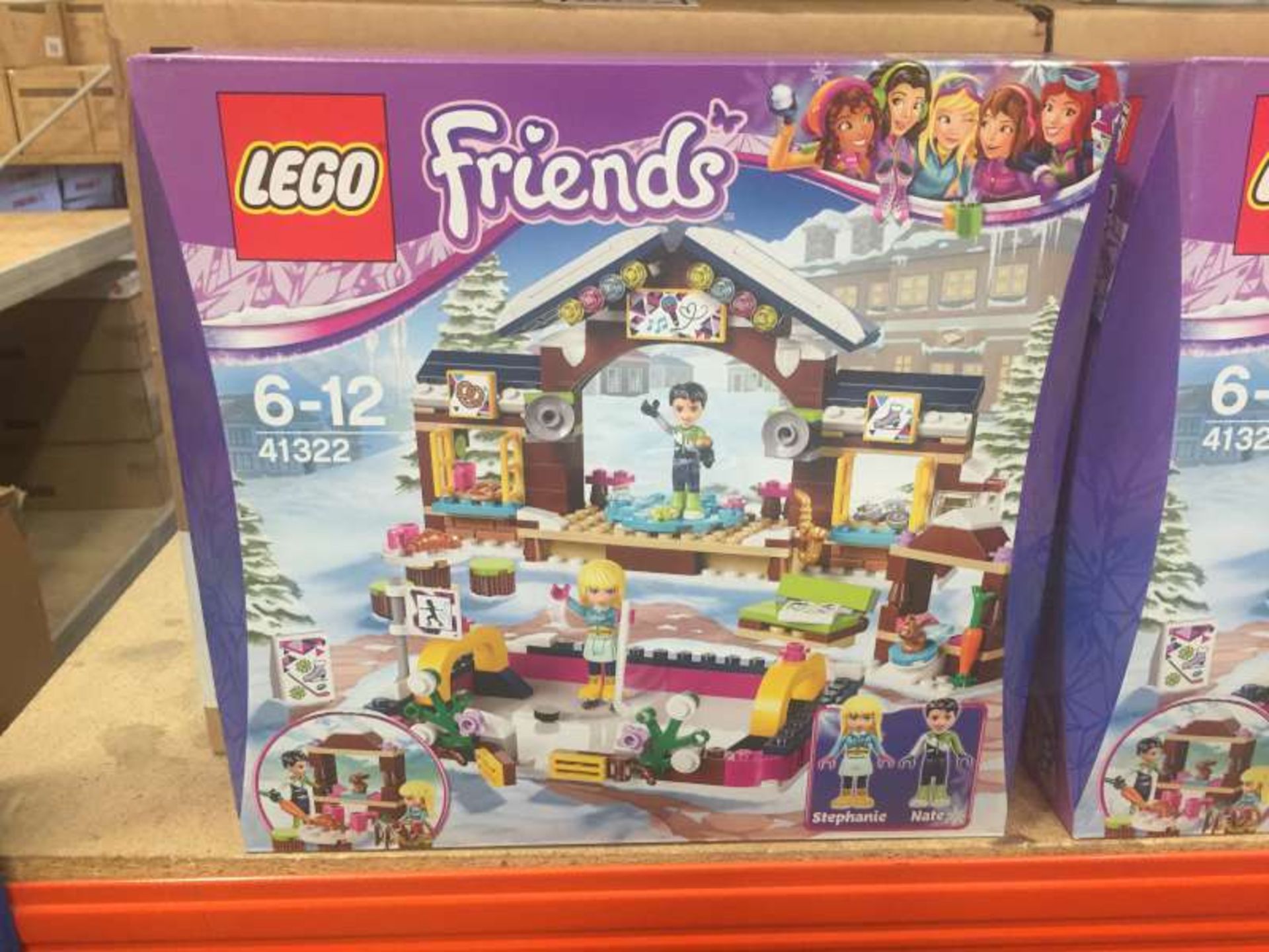 8 X BRAND NEW BOXED LEGO FRIENDS SNOW RESORT ICE RINK ( 41322 ) IN 2 BOXES