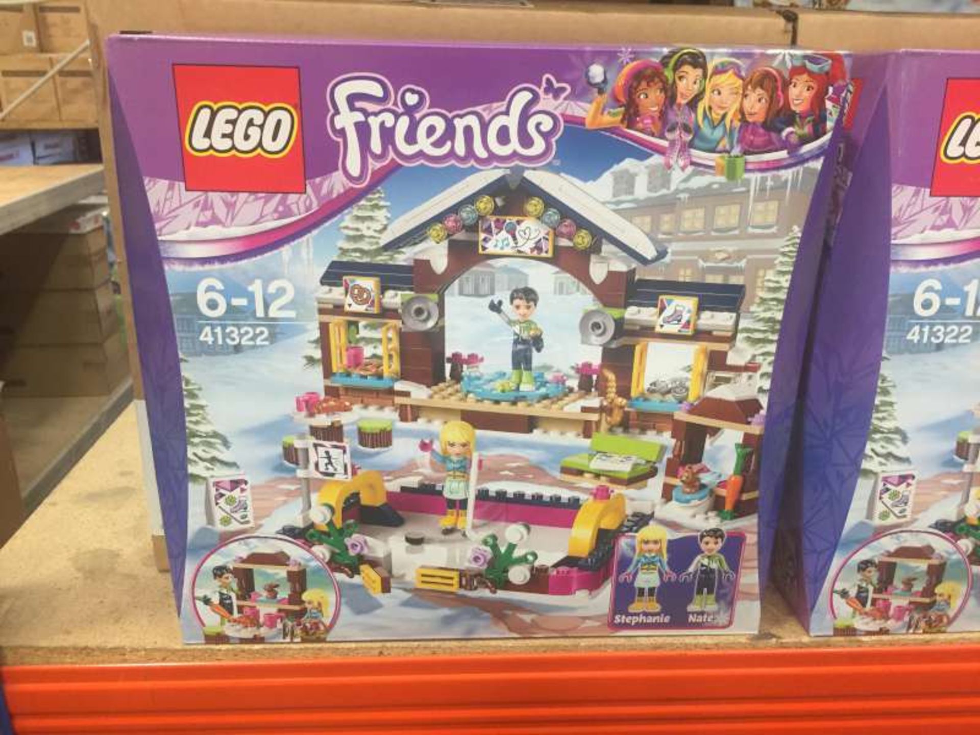 8 X BRAND NEW BOXED LEGO FRIENDS SNOW RESORT ICE RINK ( 41322 ) IN 2 BOXES