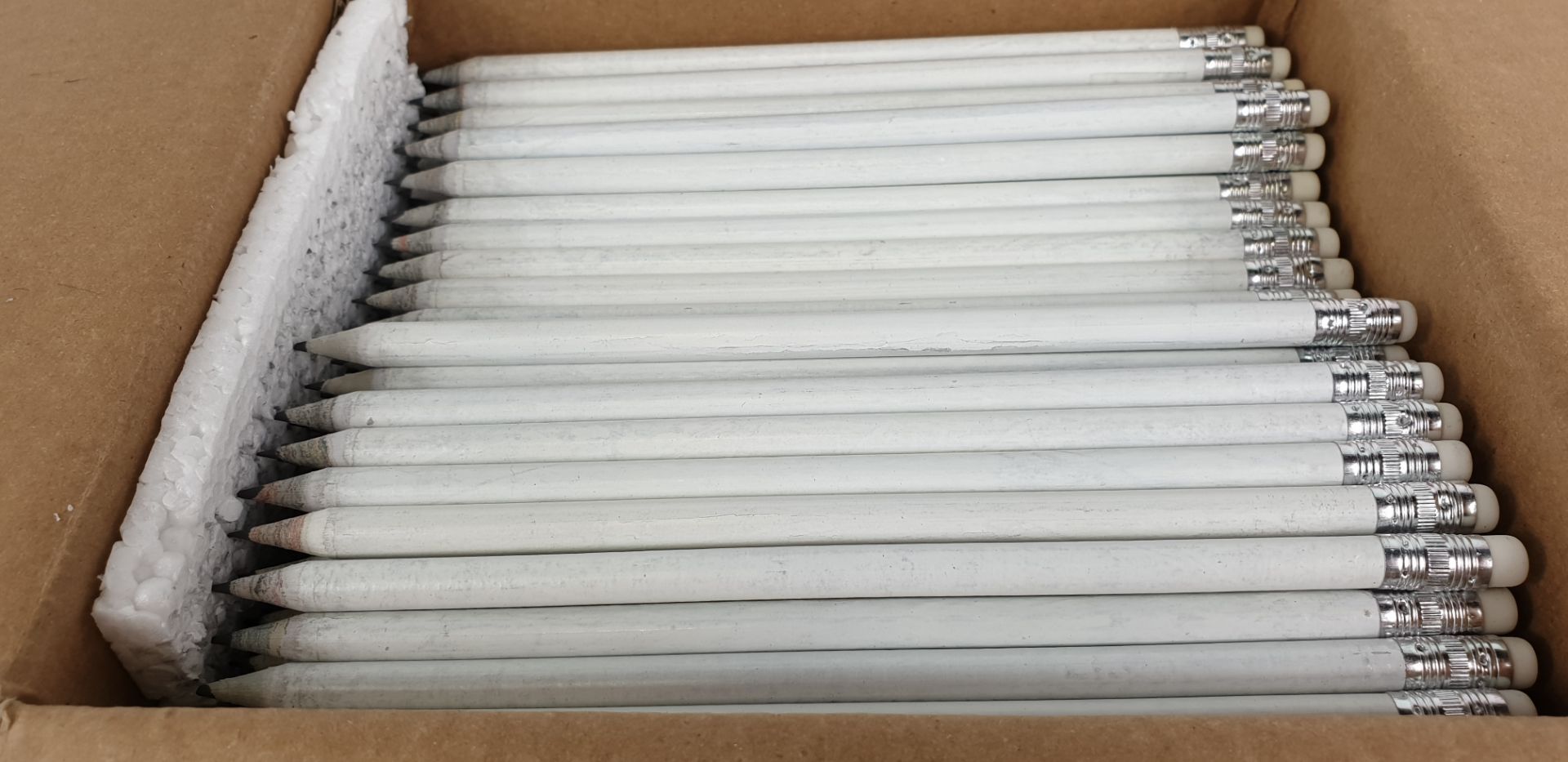 250 X PACKS OF 8 NEWSPAPER PENCILS IN 1 BOX