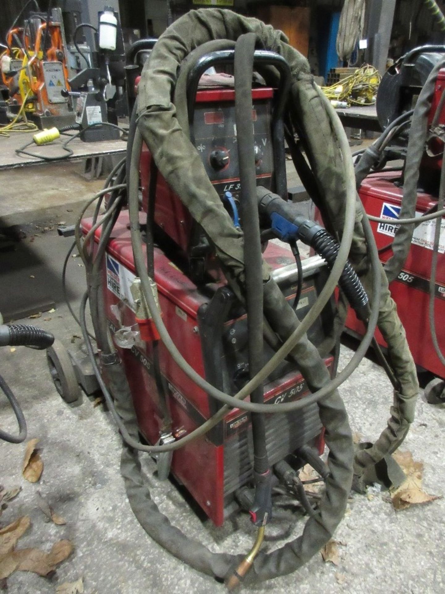 Lincol Electric Ideal Arc CV505 mig welder with LF33 wire feed - Image 2 of 2