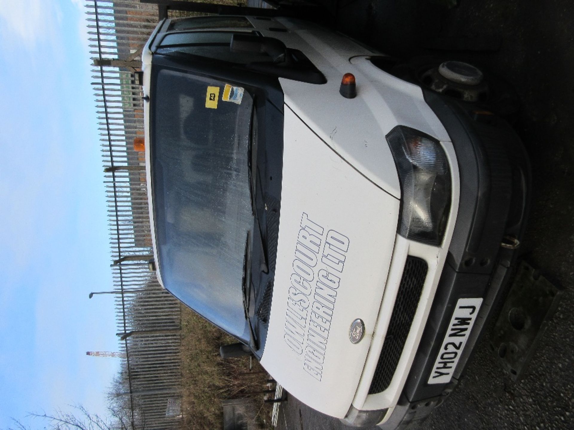 Ford Transit 90 T 350 twin cab dropside tipper registration no. YH02 NWJ. For spares/repair - Image 3 of 3