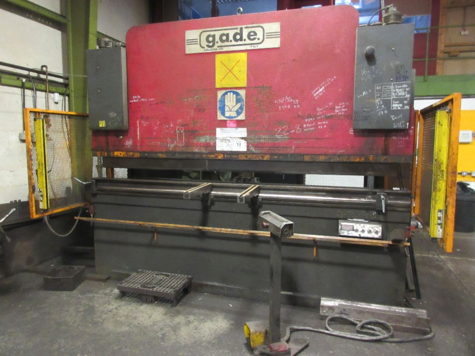 Gade PPI 30/110 press brake. Serial No. 1181. Year 1996. Capacity 3m x 110 tonnes. A Risk Assessment