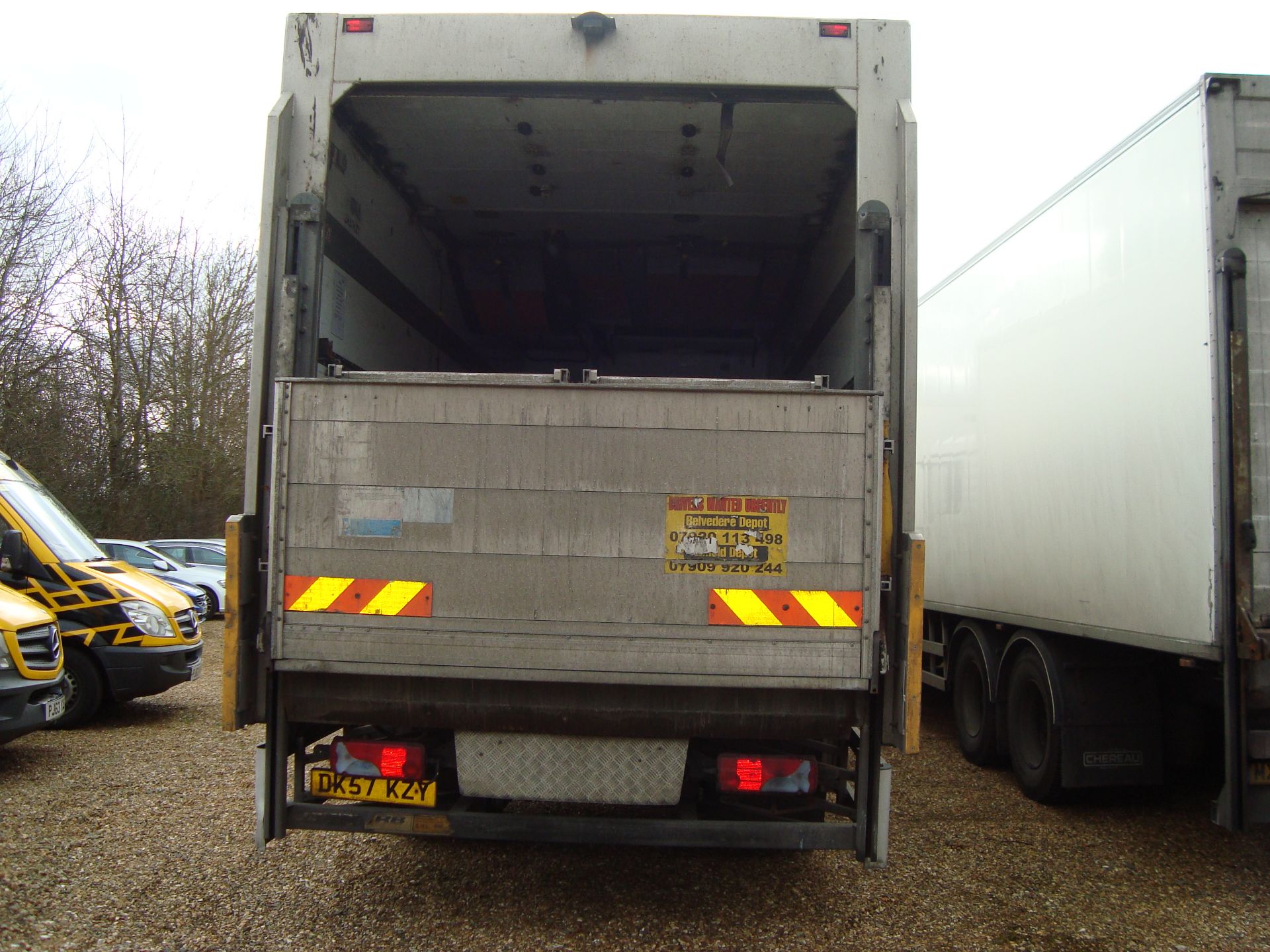 MAN TGM18.240 sleeper cab twin-axle rigid refrigerated truck, 18T, with Transcold Supra 850Mt - Image 3 of 4