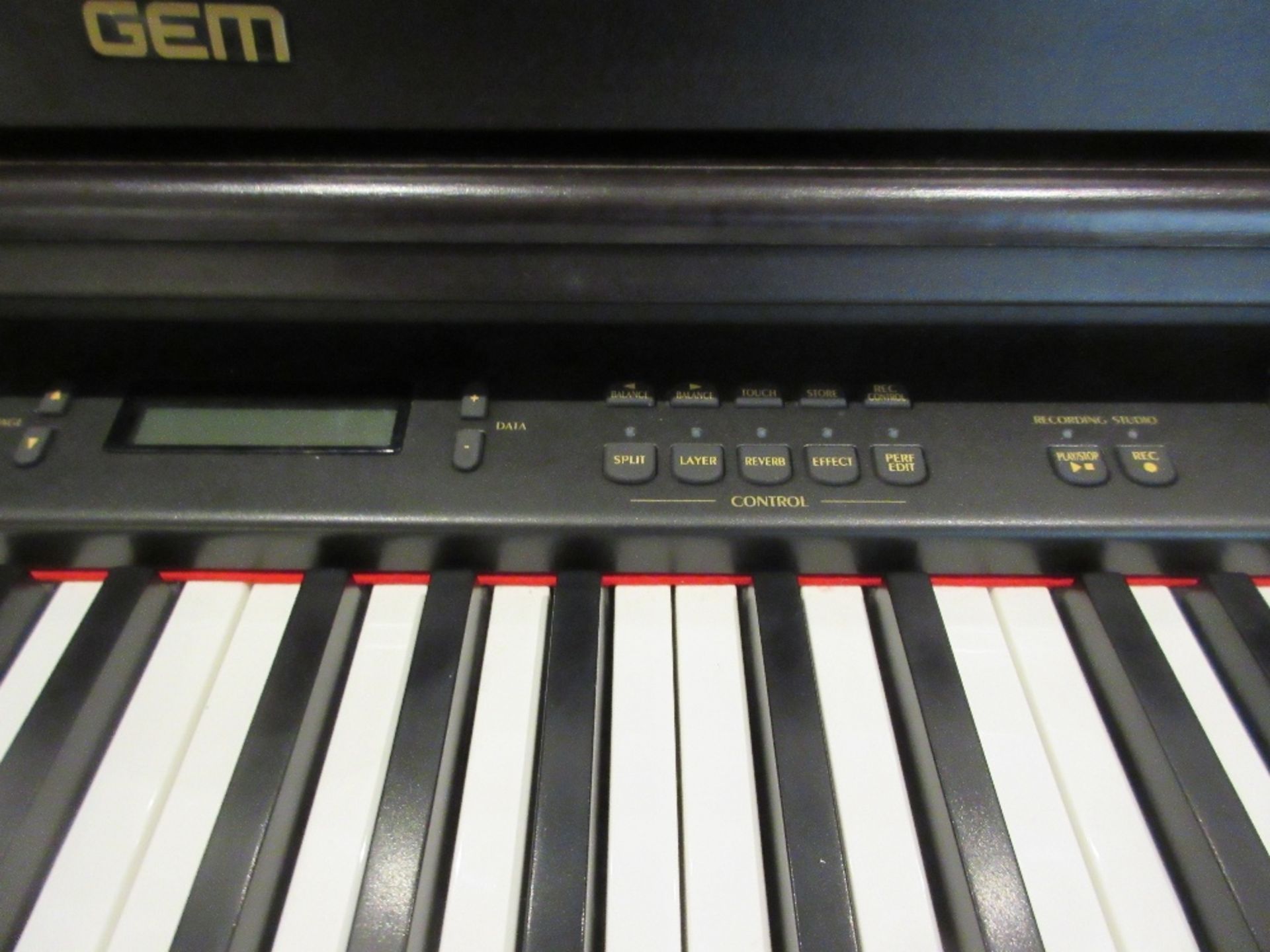 Gem RP120 electronic real Piano - digital complete with stool - Image 3 of 3