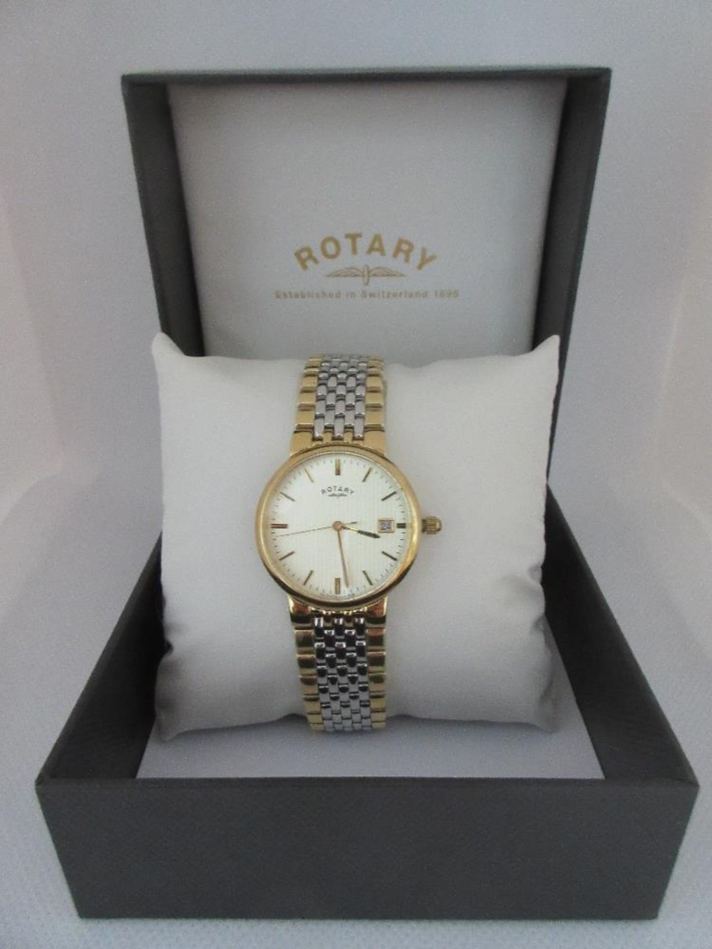ROTARY MALE WATCH, MODEL GB00497/03, CASE DIAMETER 32MM, STAINLESS STEEL STRAP, BOXED, RRP £ 159