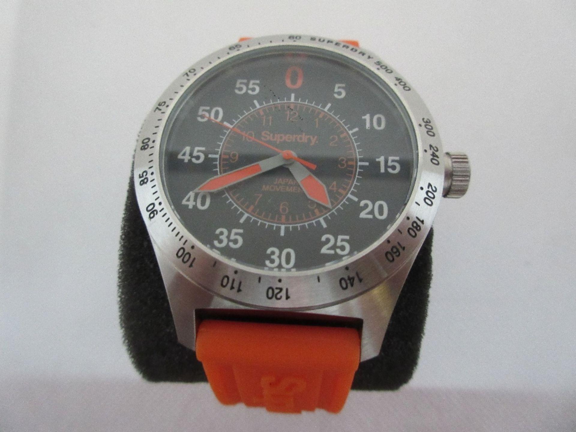 SUPERDRY MALE WATCH, MODEL SYG111O, CASE DIAMETER 45MM, RUBBER STRAP, BOXED, RRP £ 80 - Image 2 of 4