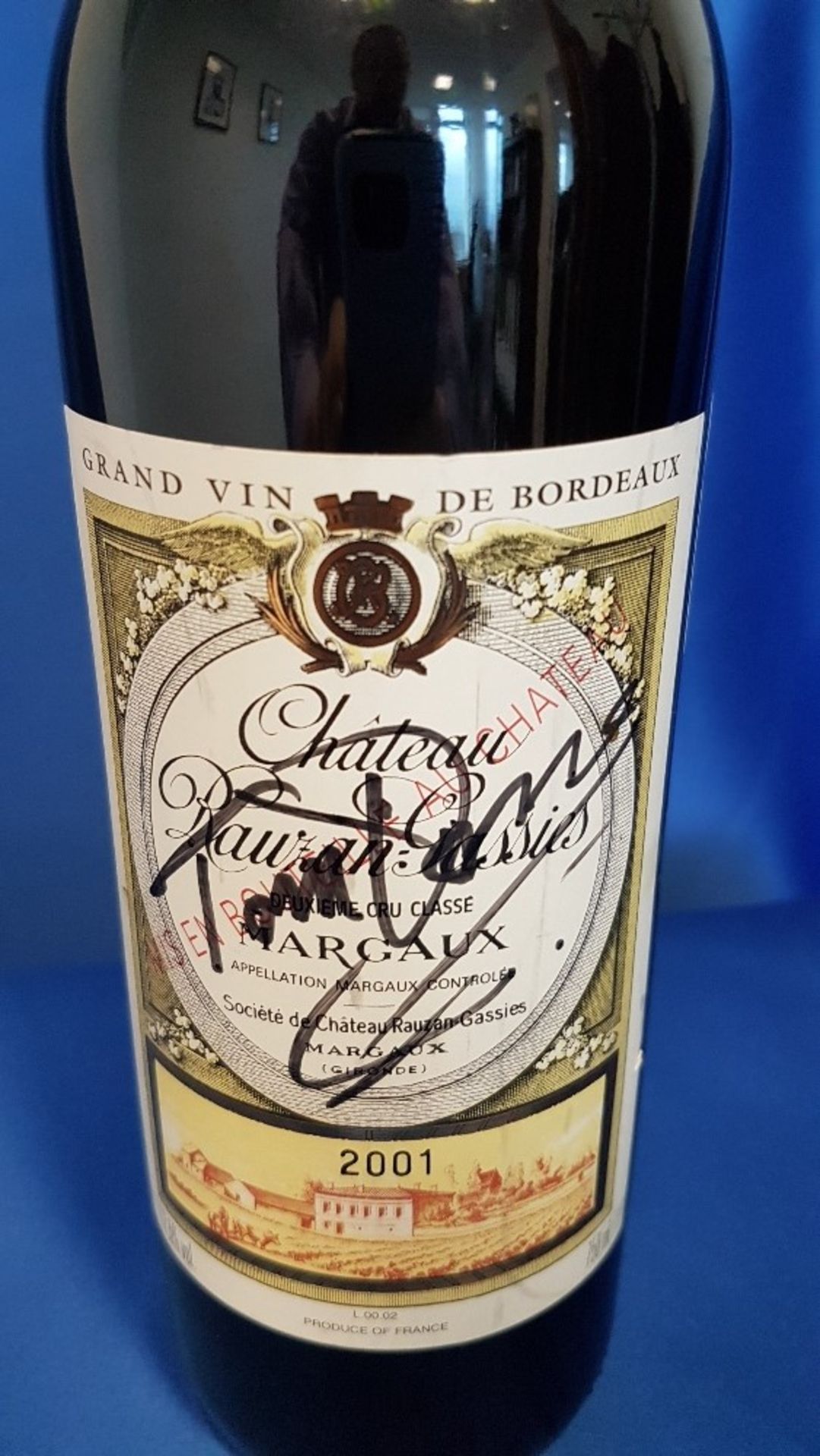 2001 CHATEAU RAUZAN GASSIES MARGAUX WINE, AUTOGRAPHED BY TOM JONES - Image 2 of 2