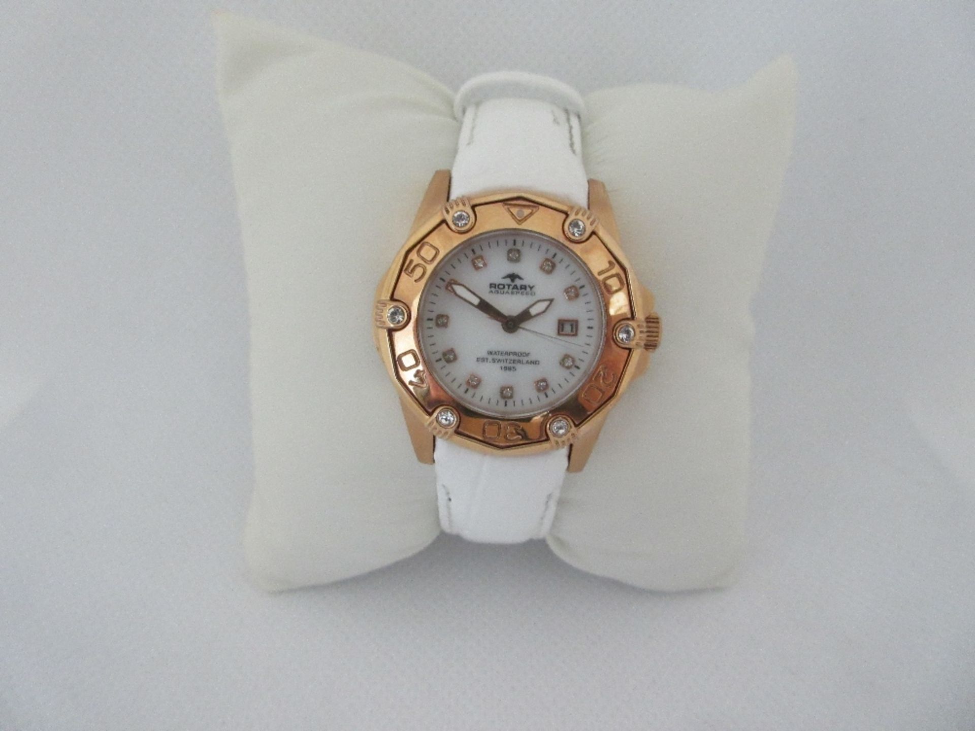 ROTARY FEMALE WATCH, MODEL ALS00003/W/07, CASE DIAMETER 33MM, LEATHER STRAP, BOXED, RRP £ 159