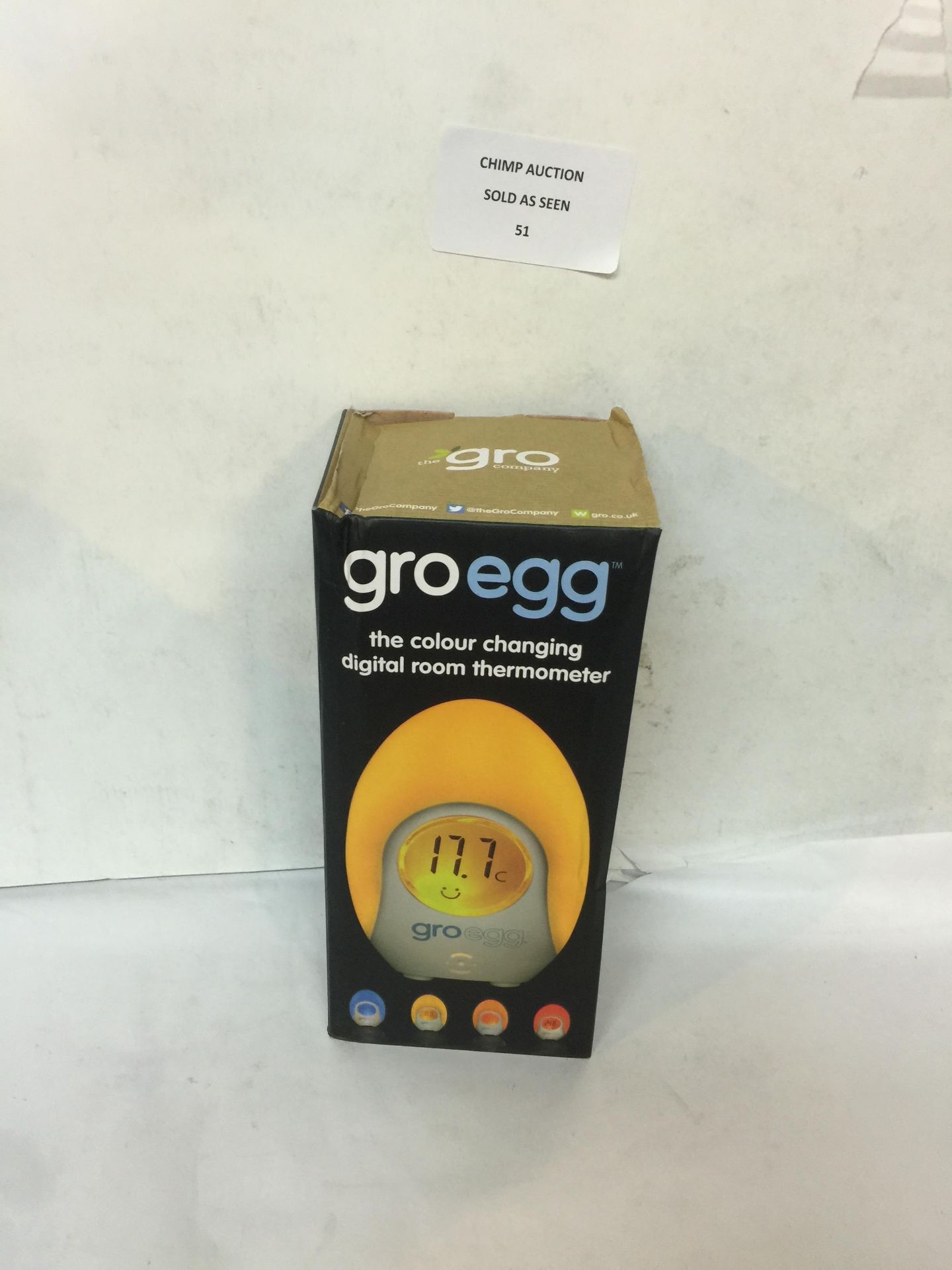 GRO EGG COLOUR CHANGING DIGITAL ROOM THERMOMETER