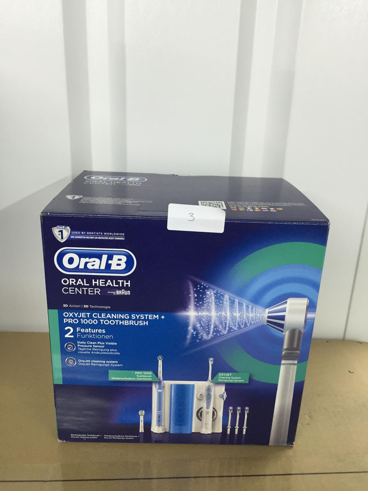 Oral-B Oxyjet Cleaning System Oral Irrigator + Pro 1000 Toothbrush RRP £169.99