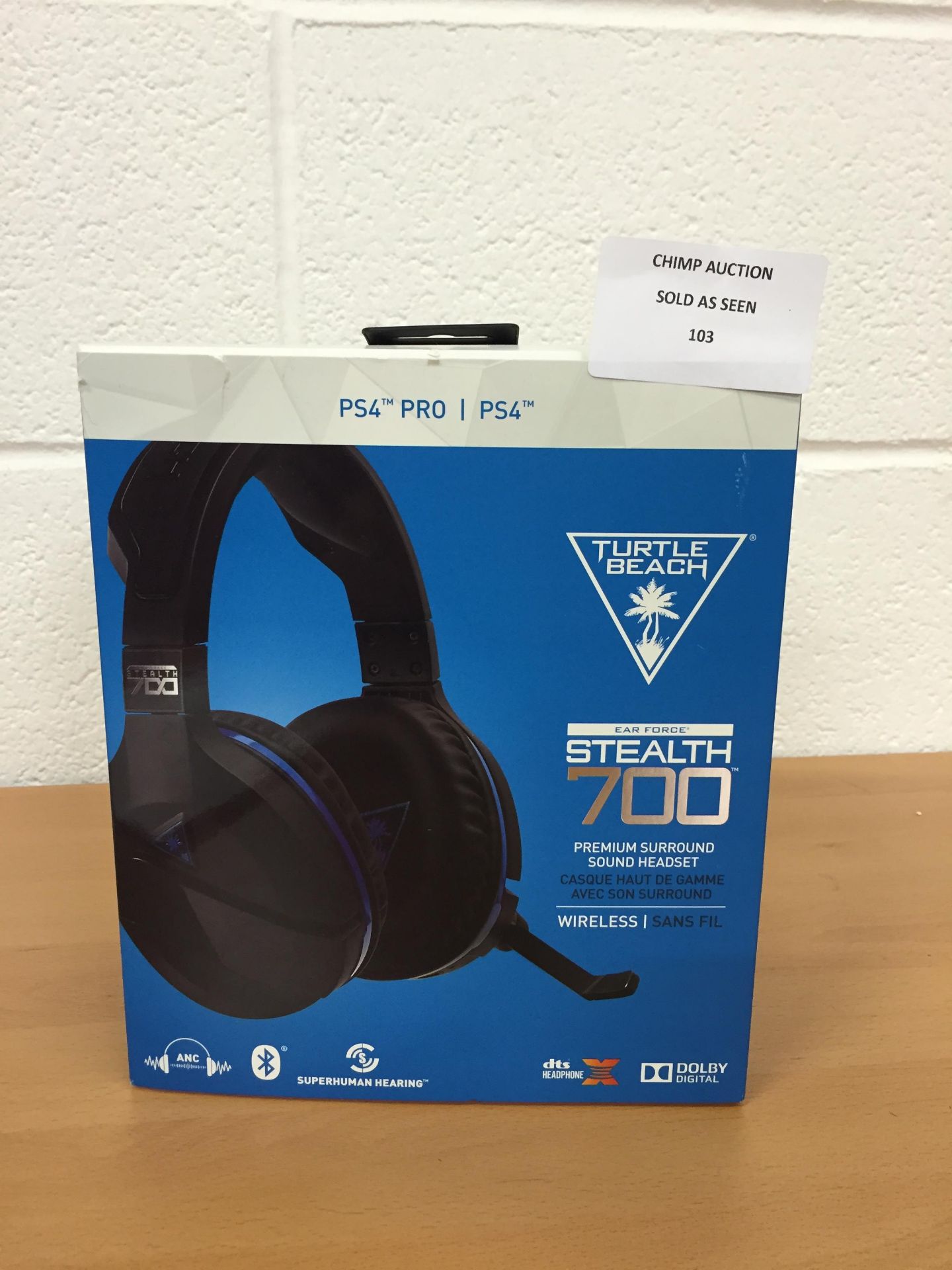 Turtle Beach Stealth 700 Premium Wireless Gaming Headset ps4 RRP £169.99.