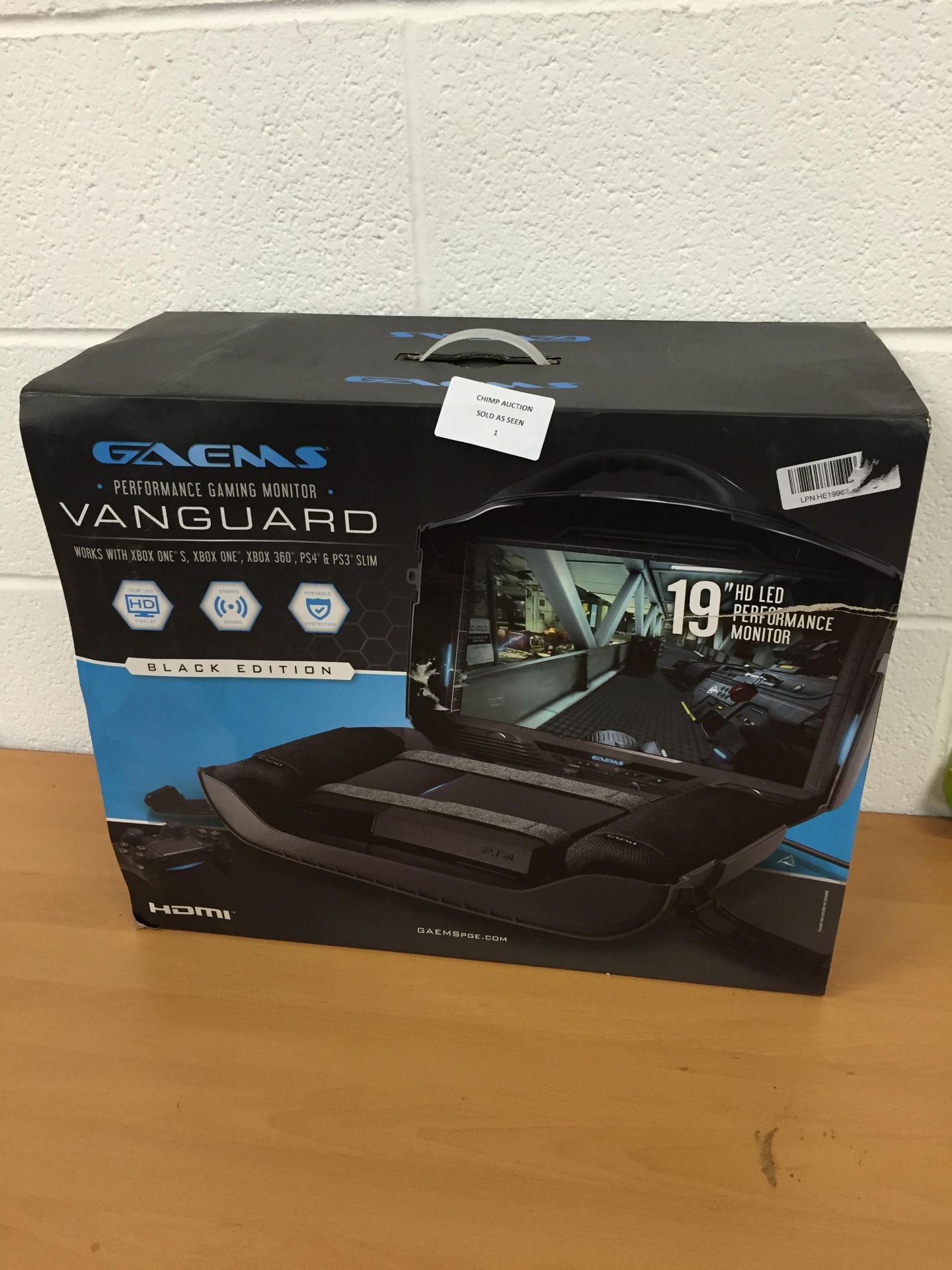 Gaems Vanguard Personal Gaming Sytem (PS4/ Xbox One) RRP £599.99.