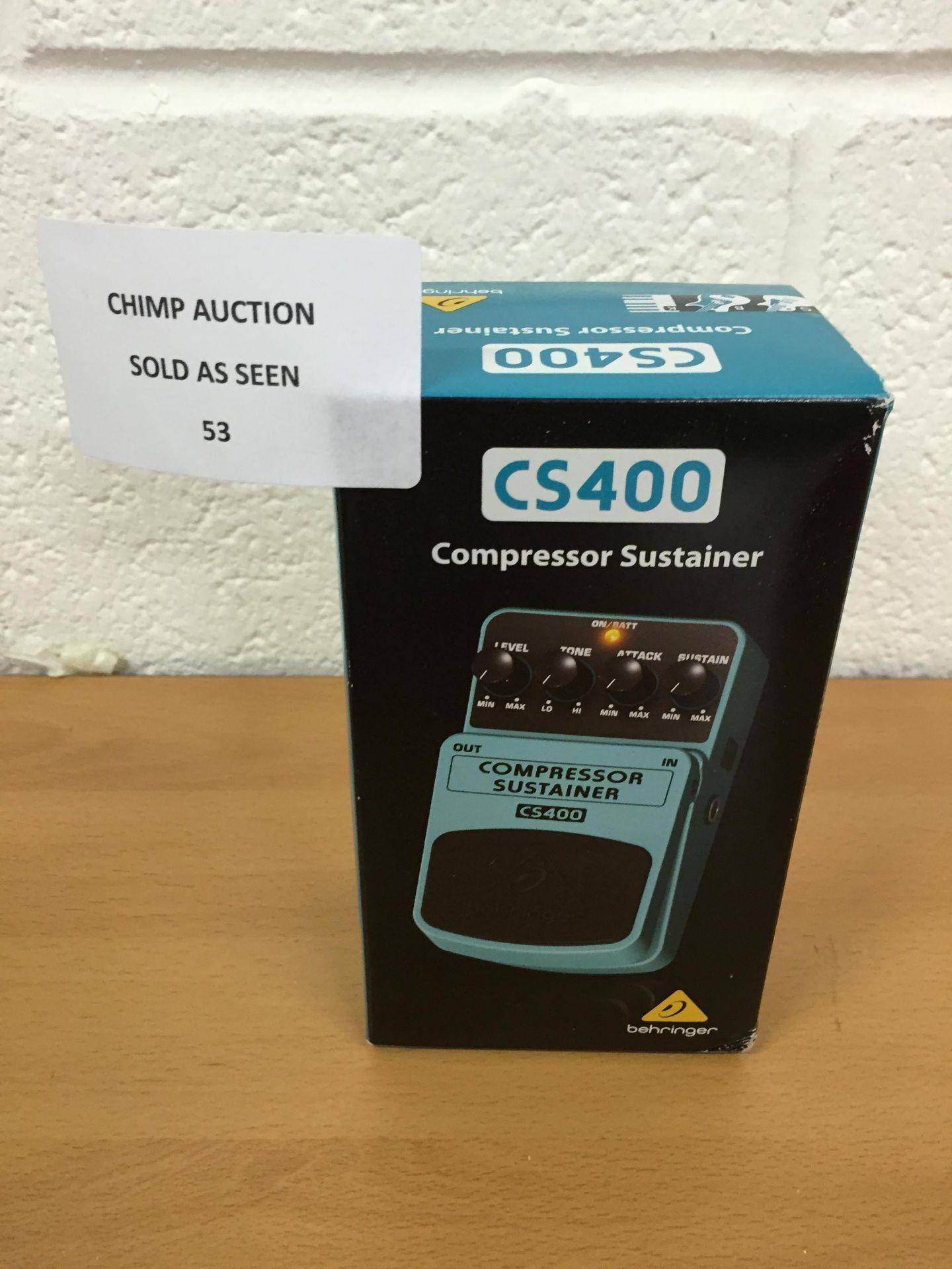 Behringer CS400 Compressor/Sustainer Effects Pedal