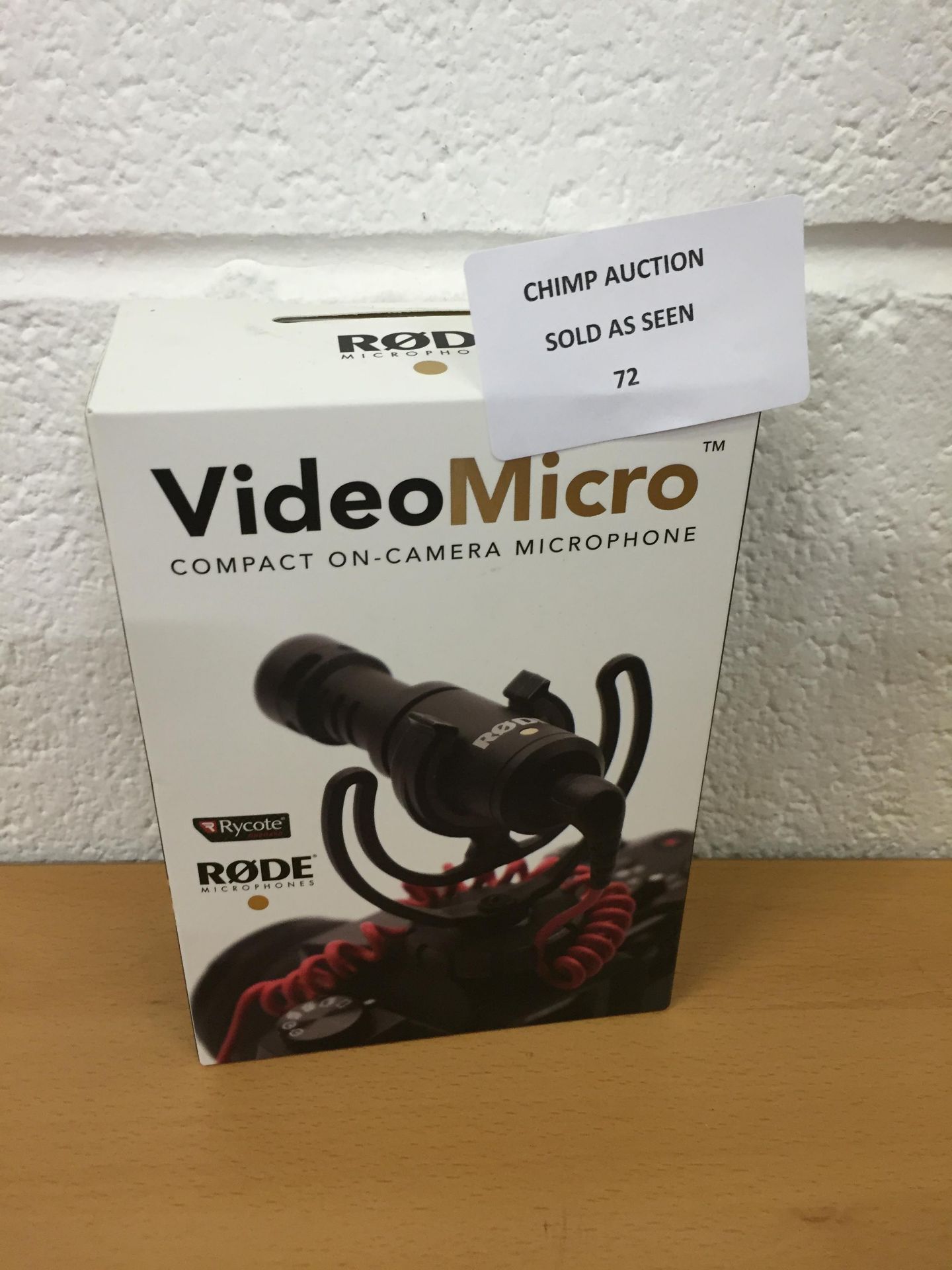 Rode VideoMicro Compact On Camera Microphone